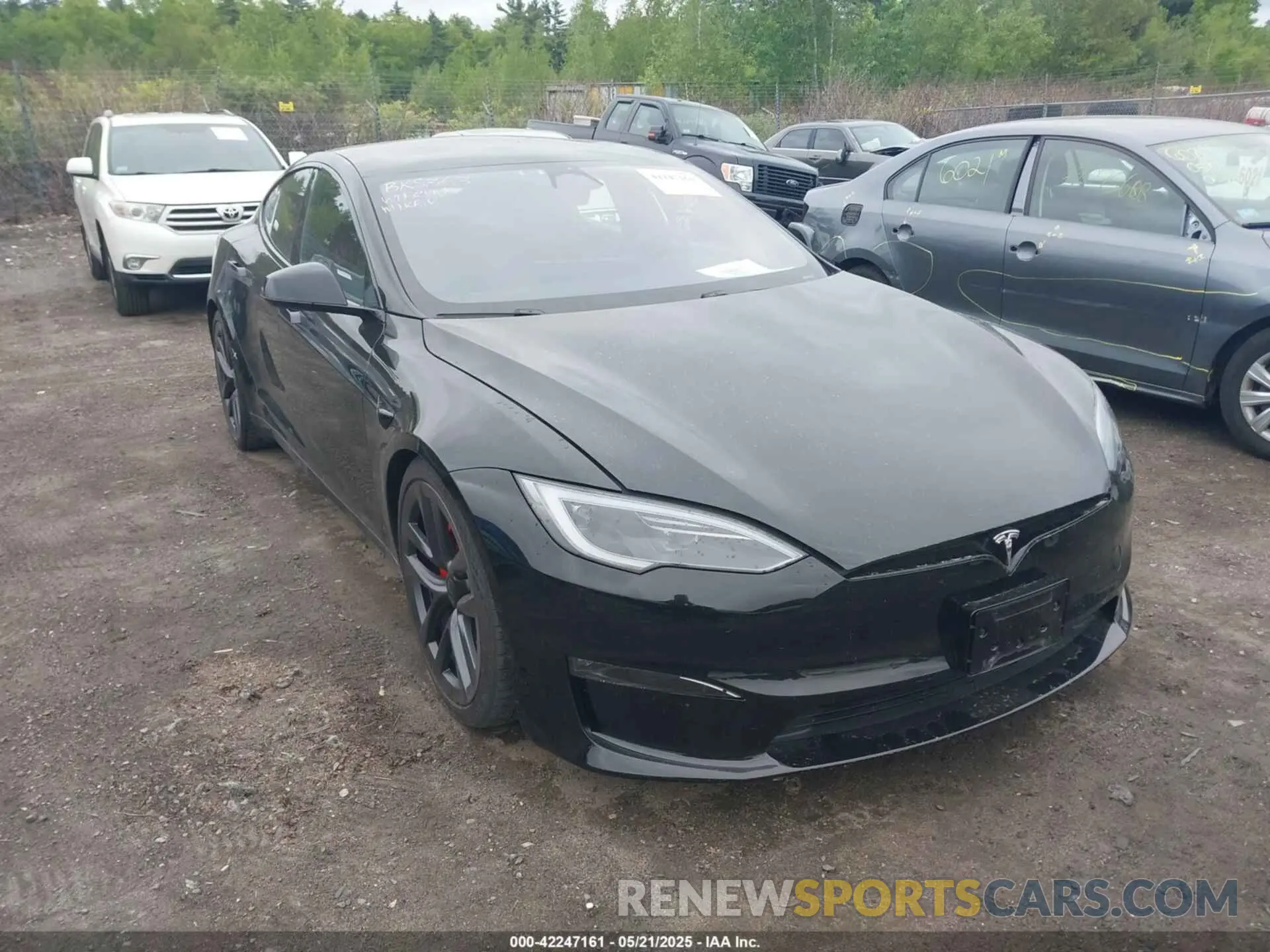 1 Photograph of a damaged car 5YJSA1E68RF541353 TESLA MODEL S 2024