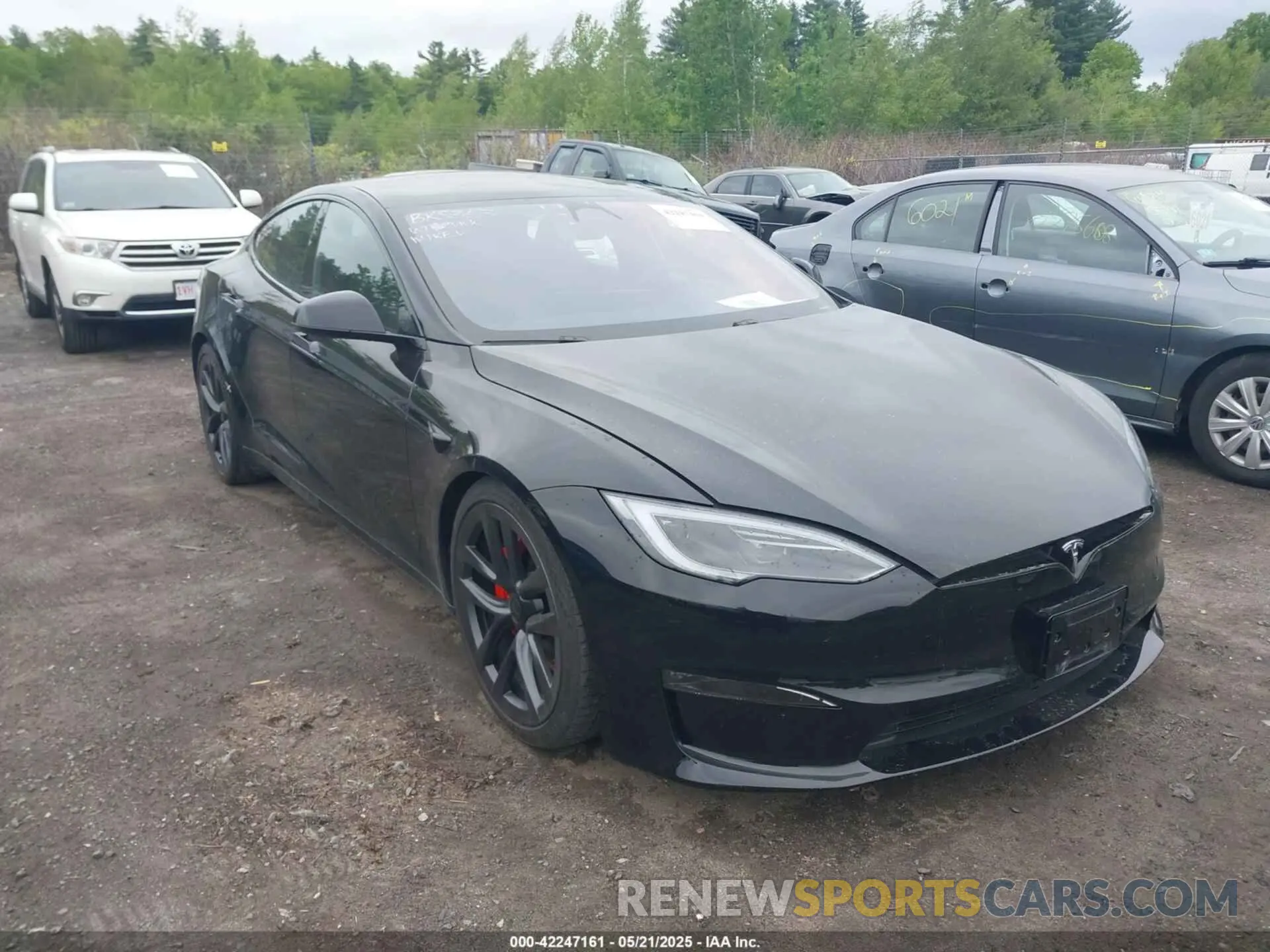12 Photograph of a damaged car 5YJSA1E68RF541353 TESLA MODEL S 2024