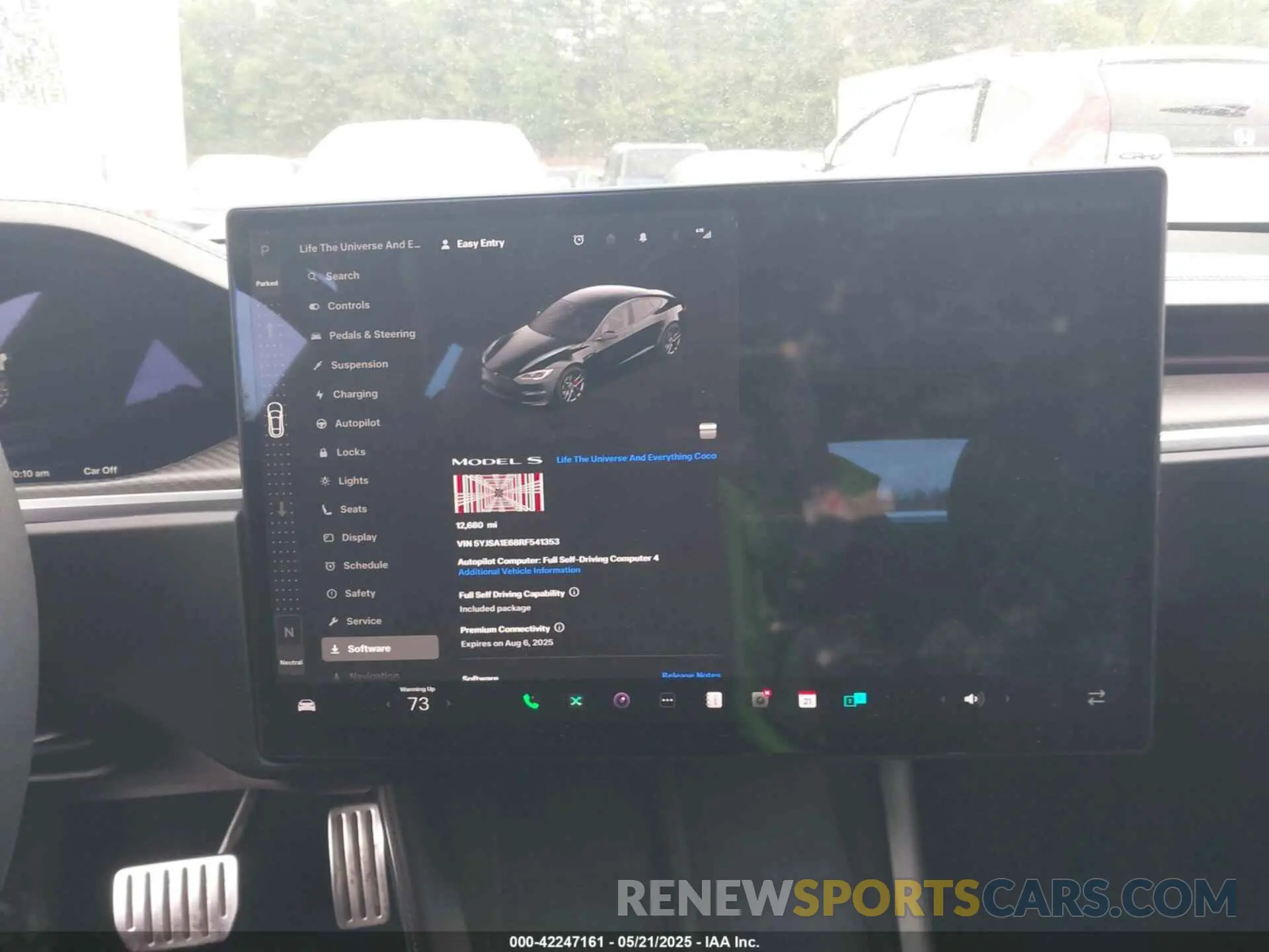 17 Photograph of a damaged car 5YJSA1E68RF541353 TESLA MODEL S 2024