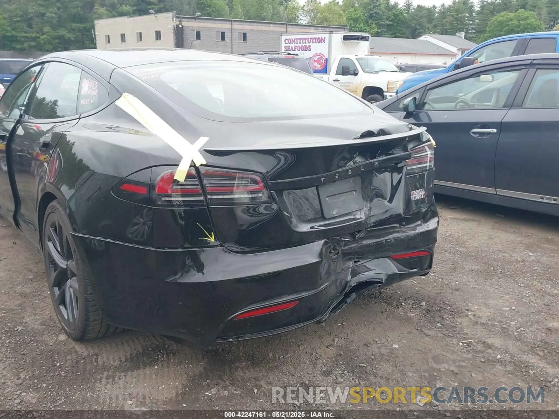 6 Photograph of a damaged car 5YJSA1E68RF541353 TESLA MODEL S 2024