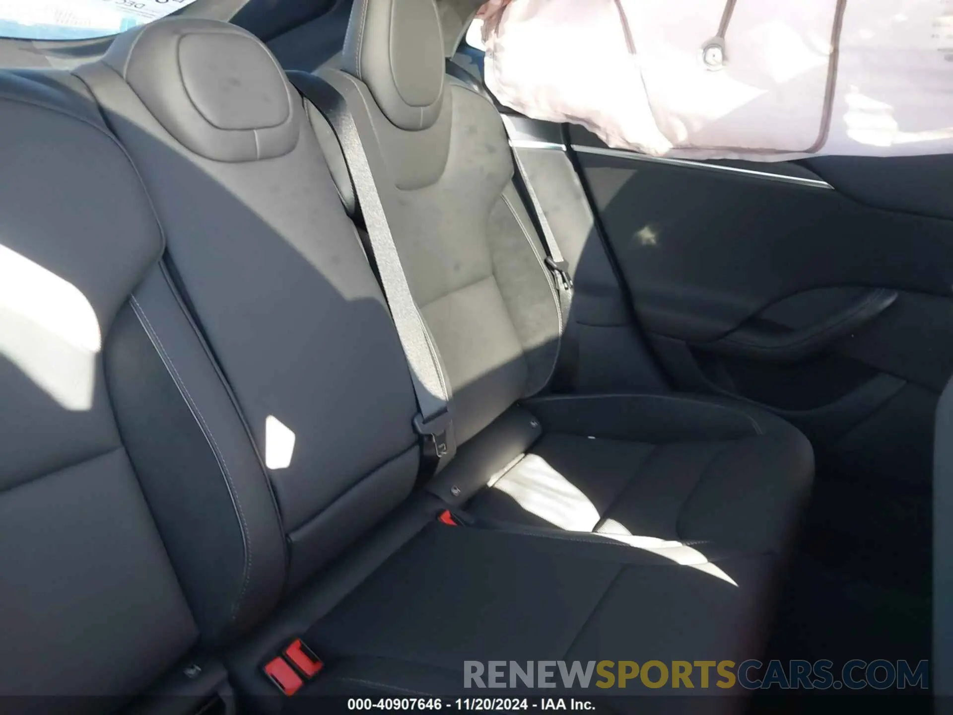 8 Photograph of a damaged car 5YJSA1E69RF544911 TESLA MODEL S 2024