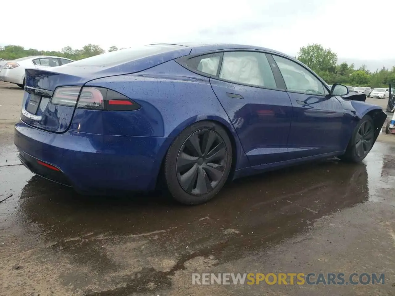 3 Photograph of a damaged car 5YJSA1E59SF550219 TESLA MODEL S 2025