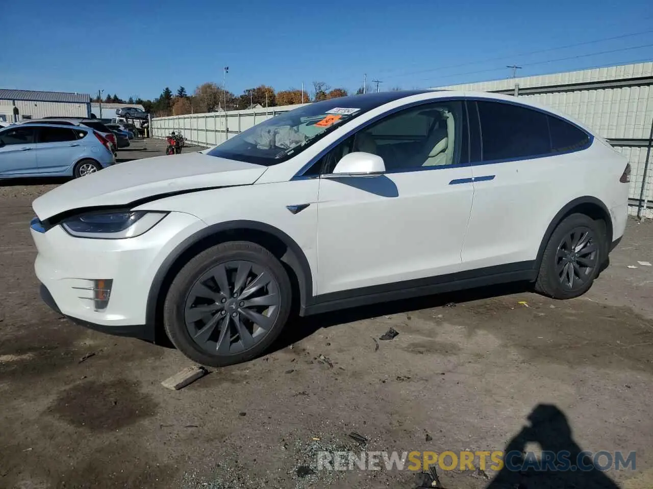 1 Photograph of a damaged car 5YJXCDE22JF121901 TESLA MODEL X 2018