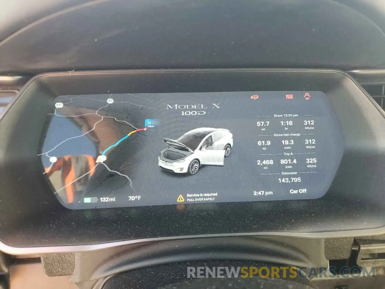 9 Photograph of a damaged car 5YJXCDE22JF121901 TESLA MODEL X 2018