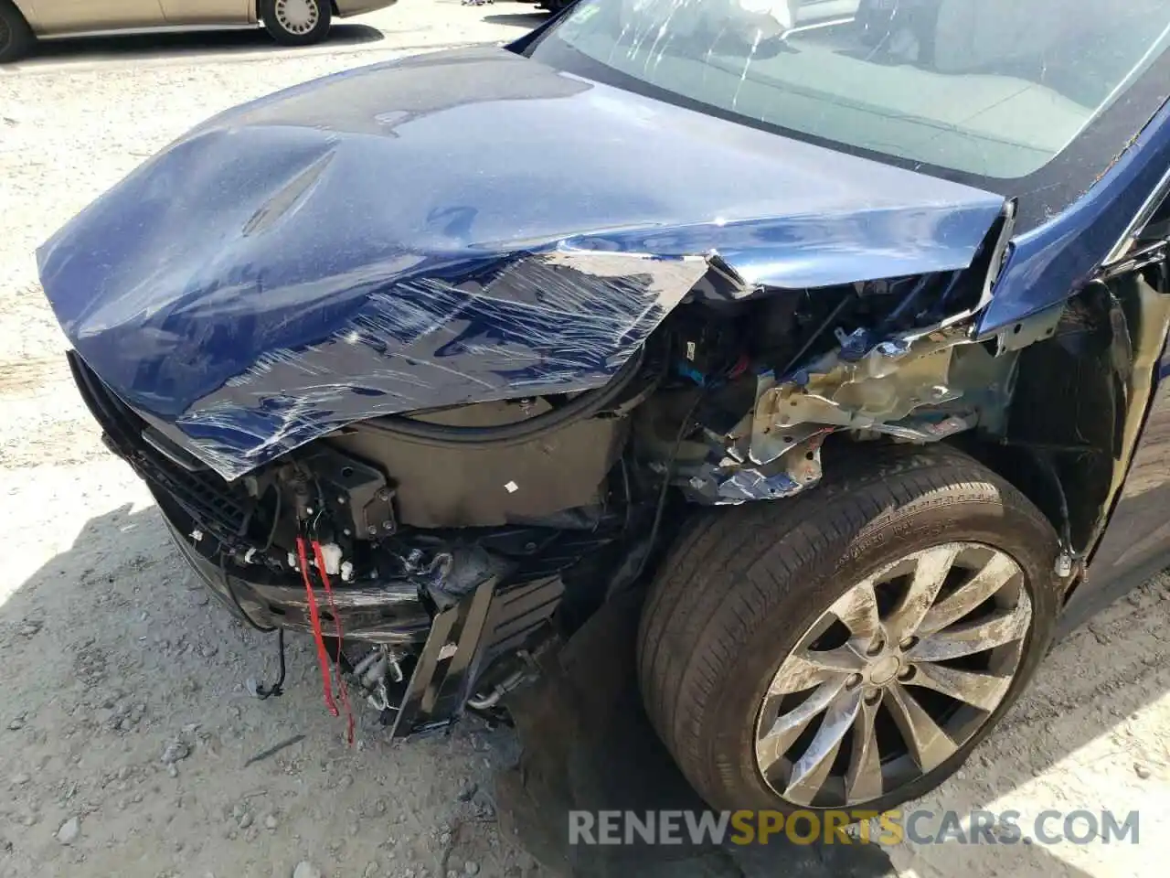 9 Photograph of a damaged car 5YJXCAE21KF182964 TESLA MODEL X 2019