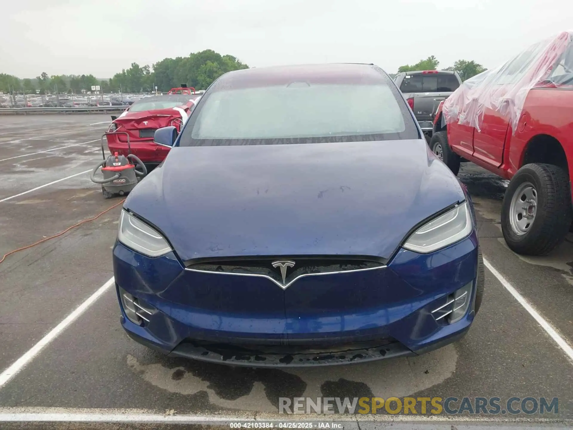 13 Photograph of a damaged car 5YJXCAE21KF196699 TESLA MODEL X 2019