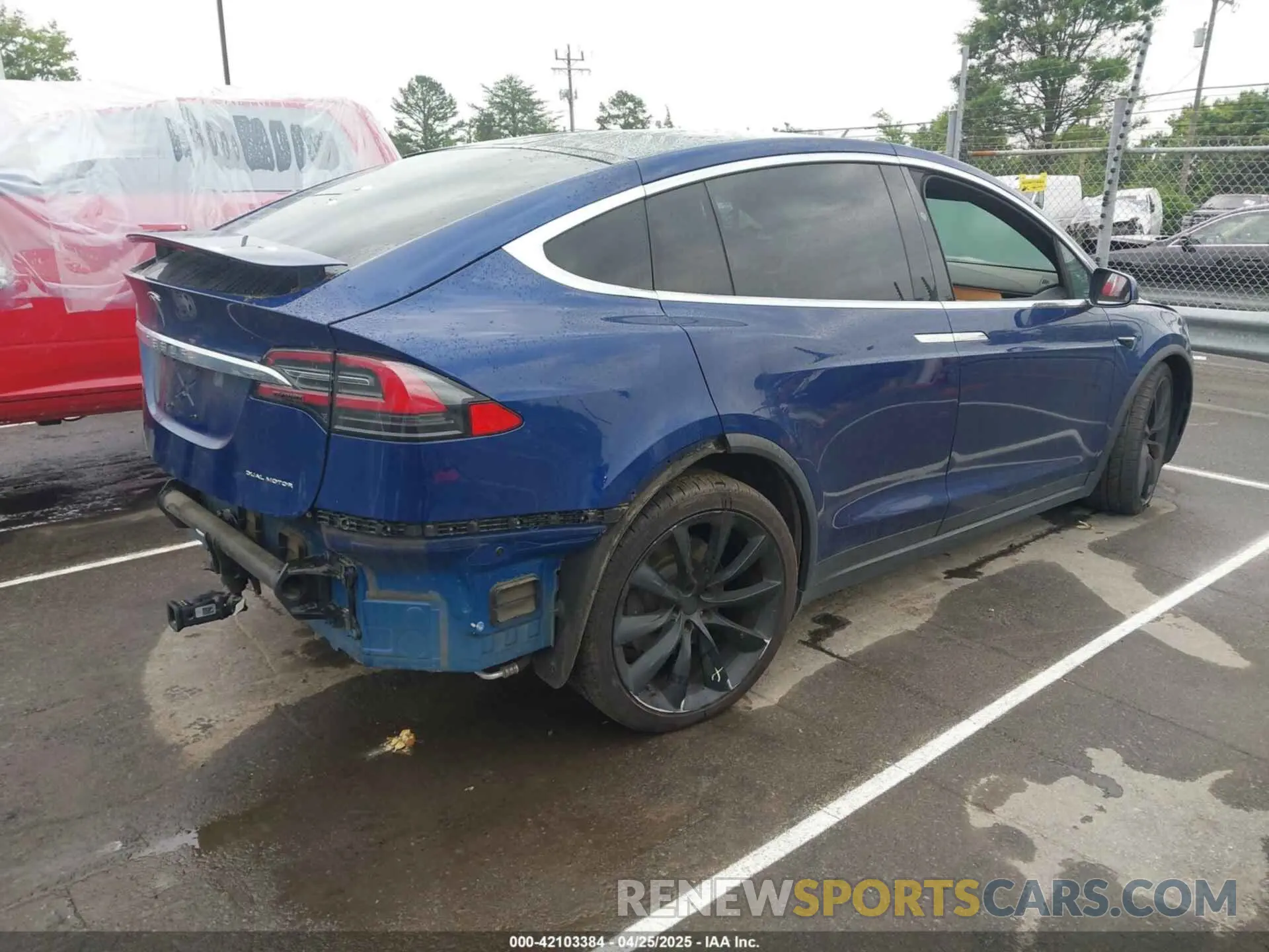 4 Photograph of a damaged car 5YJXCAE21KF196699 TESLA MODEL X 2019