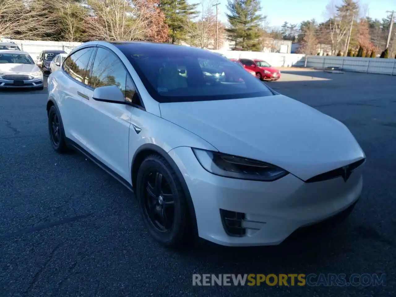 1 Photograph of a damaged car 5YJXCAE21KF197917 TESLA MODEL X 2019