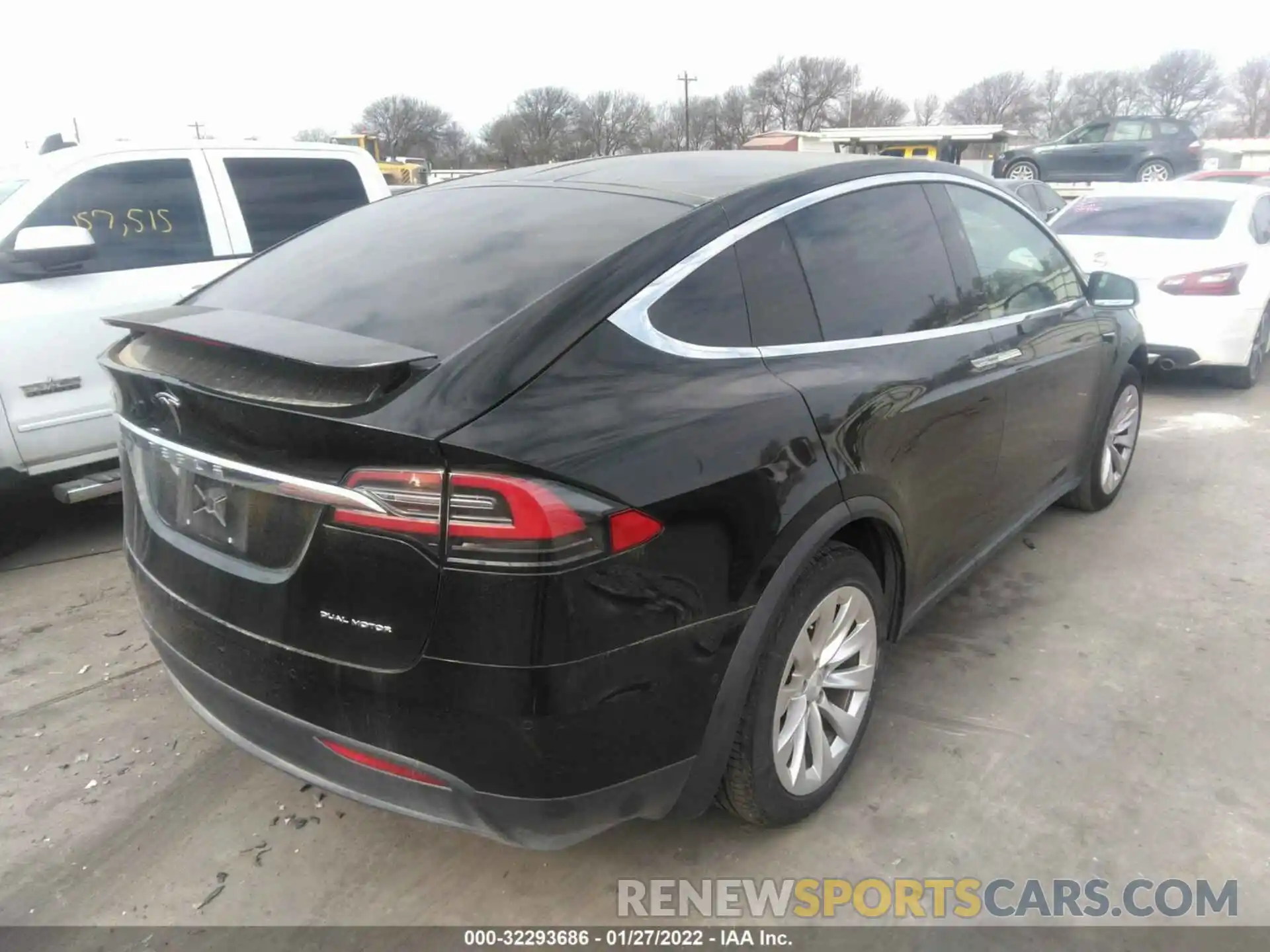 4 Photograph of a damaged car 5YJXCAE22KF199918 TESLA MODEL X 2019