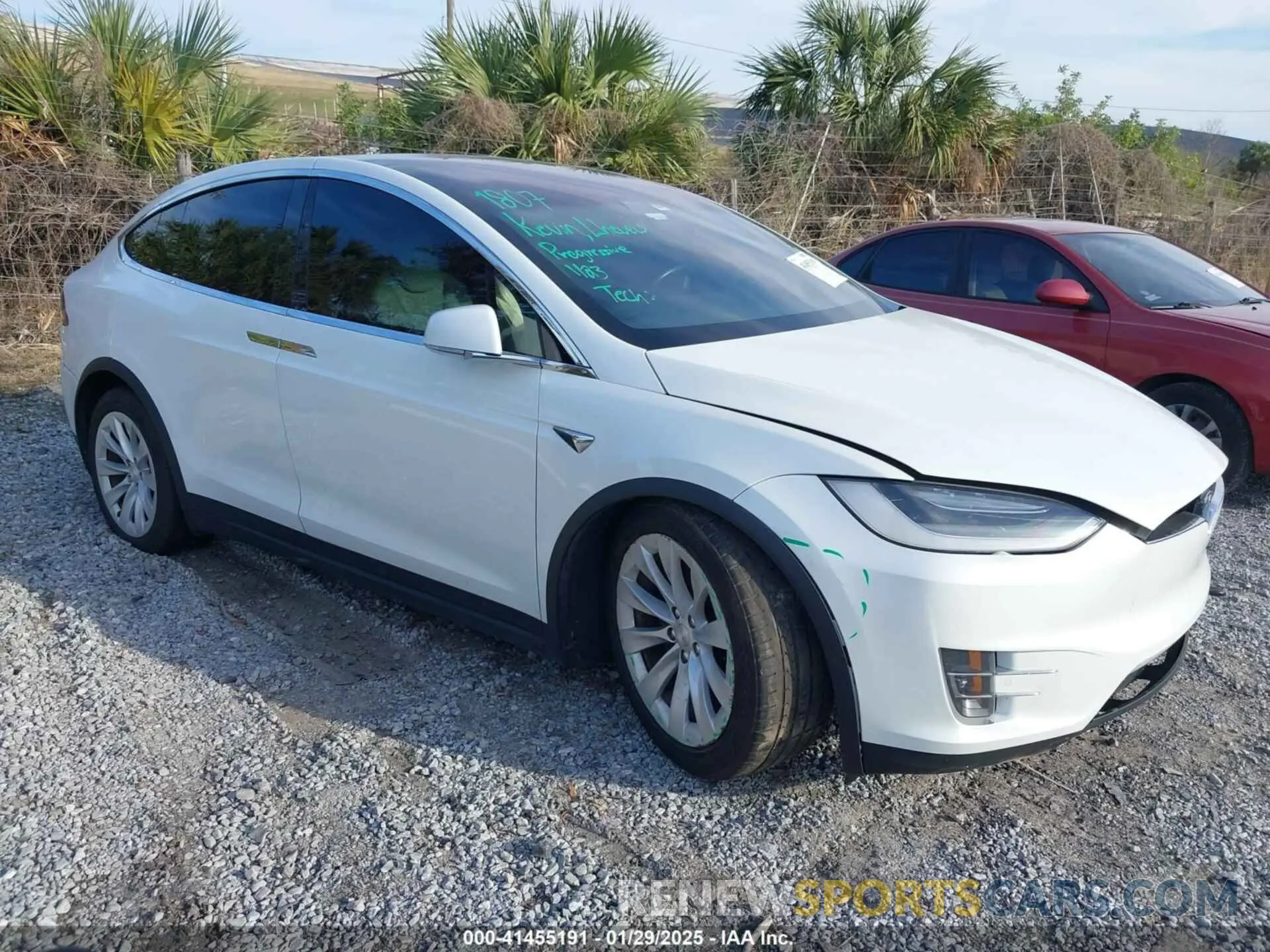 1 Photograph of a damaged car 5YJXCAE23KF197563 TESLA MODEL X 2019