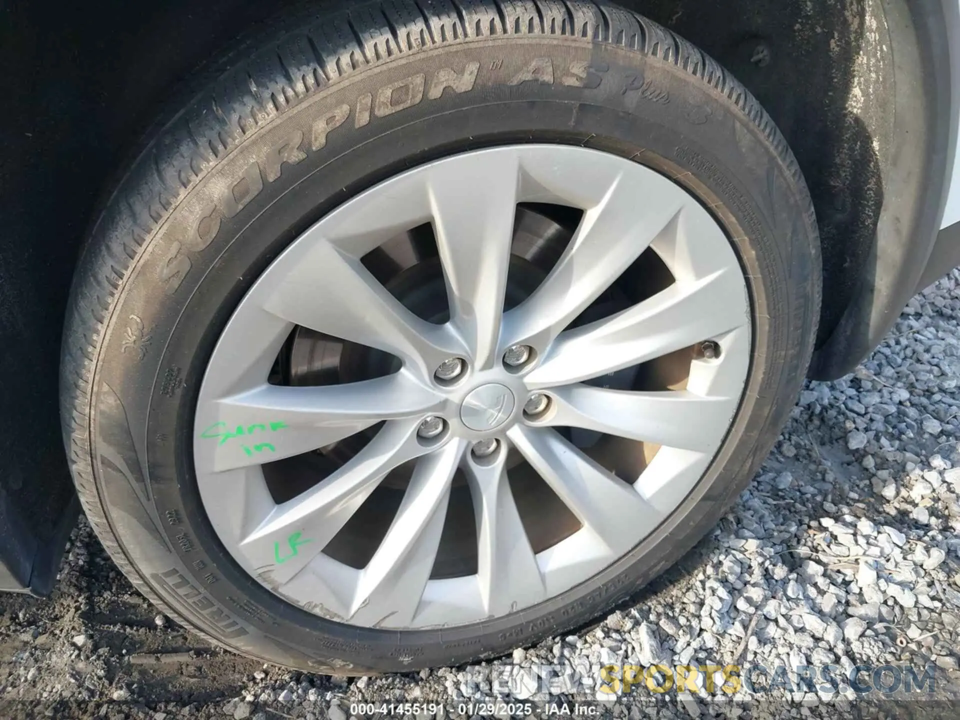 22 Photograph of a damaged car 5YJXCAE23KF197563 TESLA MODEL X 2019