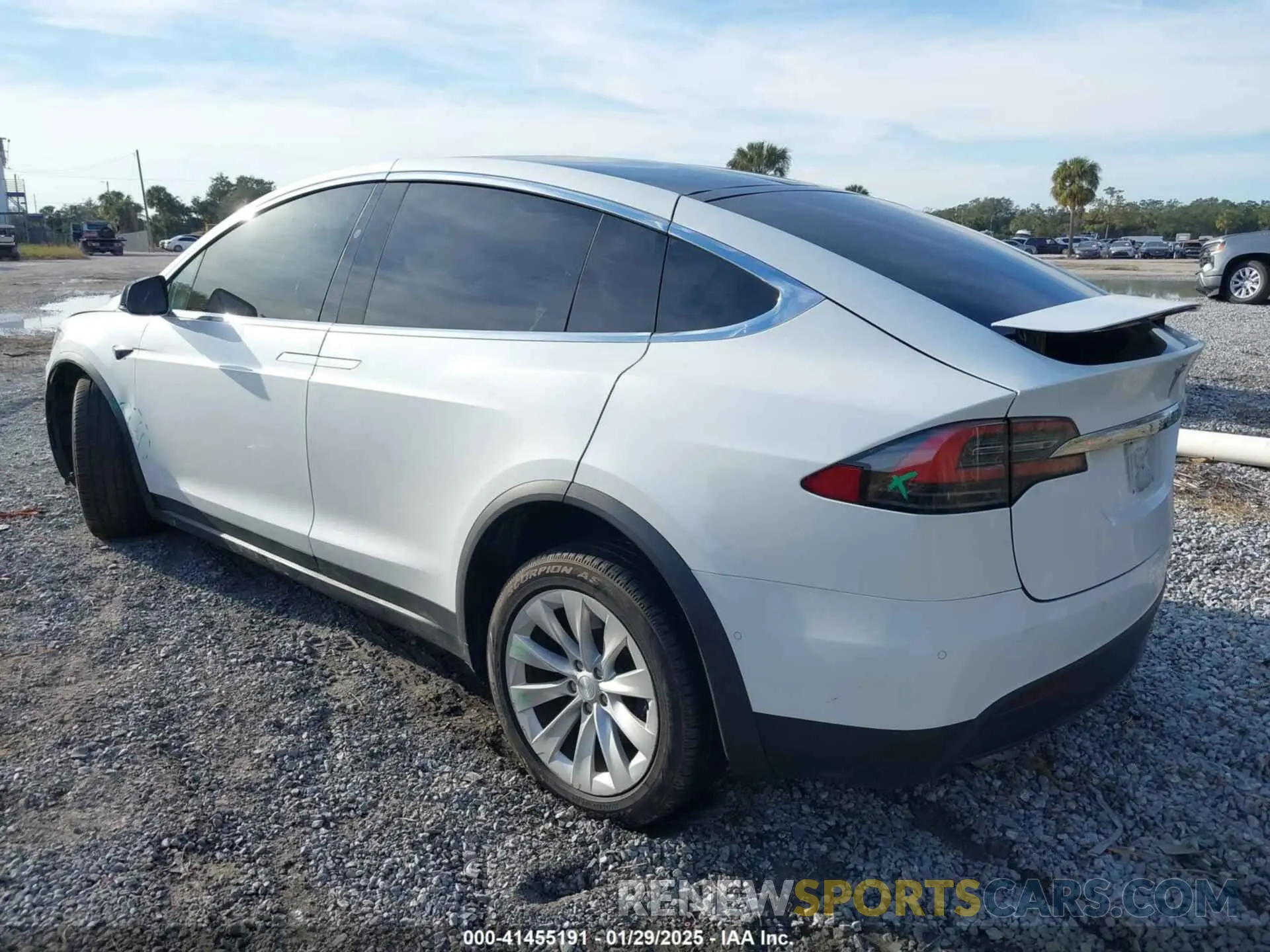 3 Photograph of a damaged car 5YJXCAE23KF197563 TESLA MODEL X 2019
