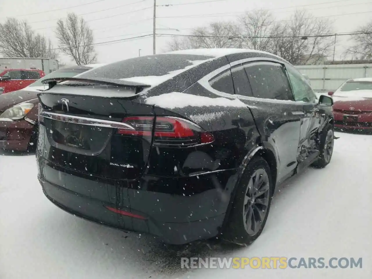 4 Photograph of a damaged car 5YJXCAE24KF182862 TESLA MODEL X 2019