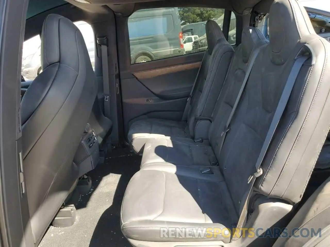 10 Photograph of a damaged car 5YJXCAE25KF151281 TESLA MODEL X 2019