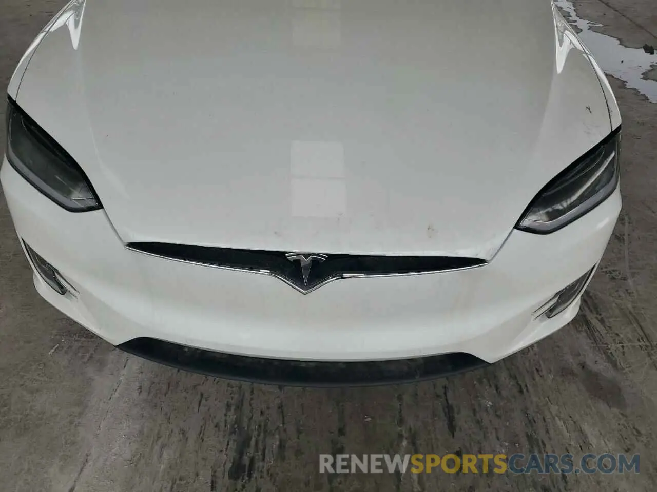 11 Photograph of a damaged car 5YJXCAE26KF189506 TESLA MODEL X 2019