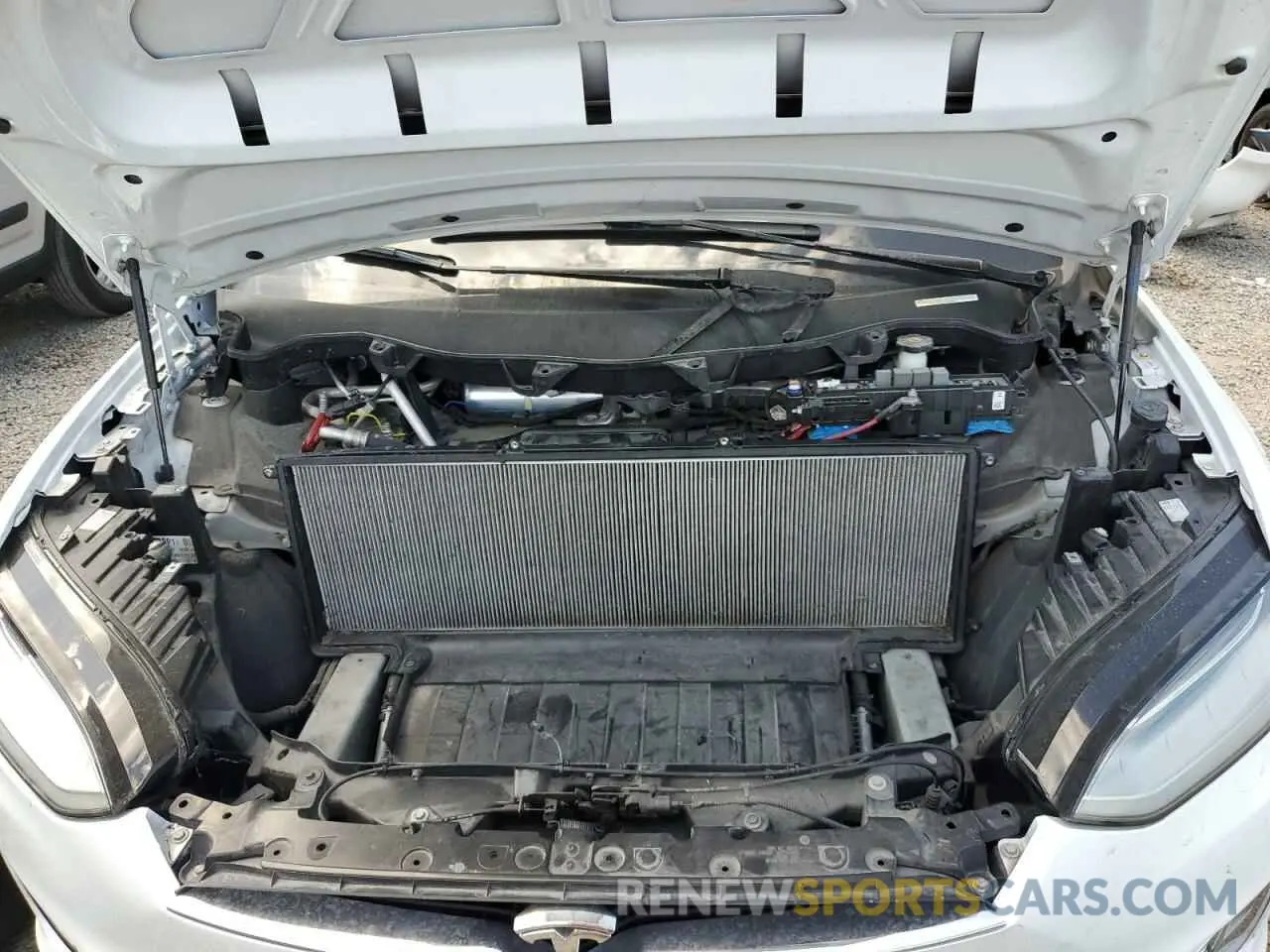 12 Photograph of a damaged car 5YJXCAE2XKF192909 TESLA MODEL X 2019