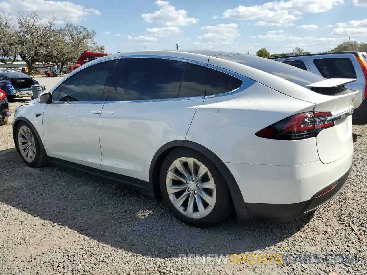 2 Photograph of a damaged car 5YJXCAE2XKF192909 TESLA MODEL X 2019