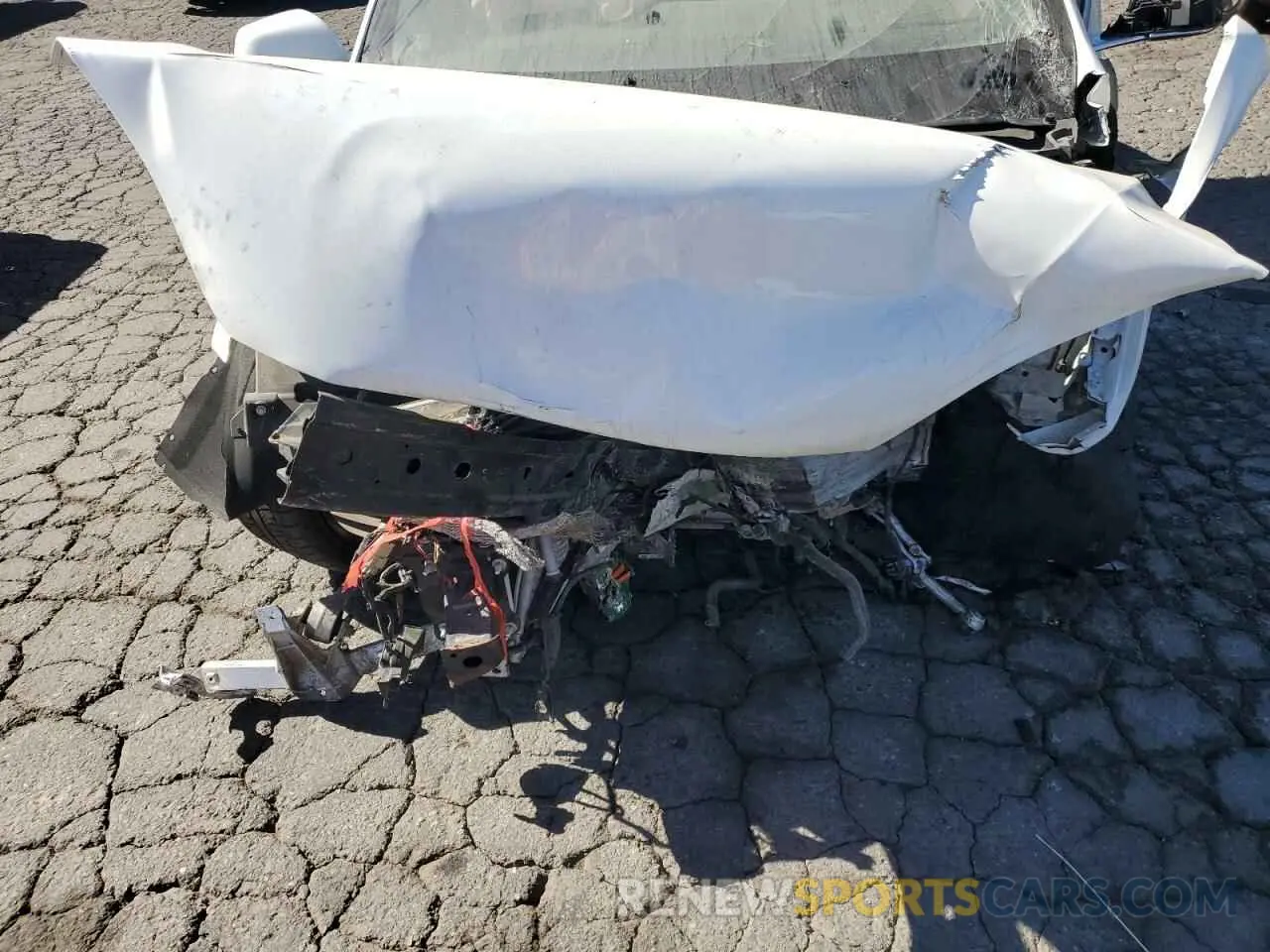 11 Photograph of a damaged car 5YJXCAE46KF211103 TESLA MODEL X 2019