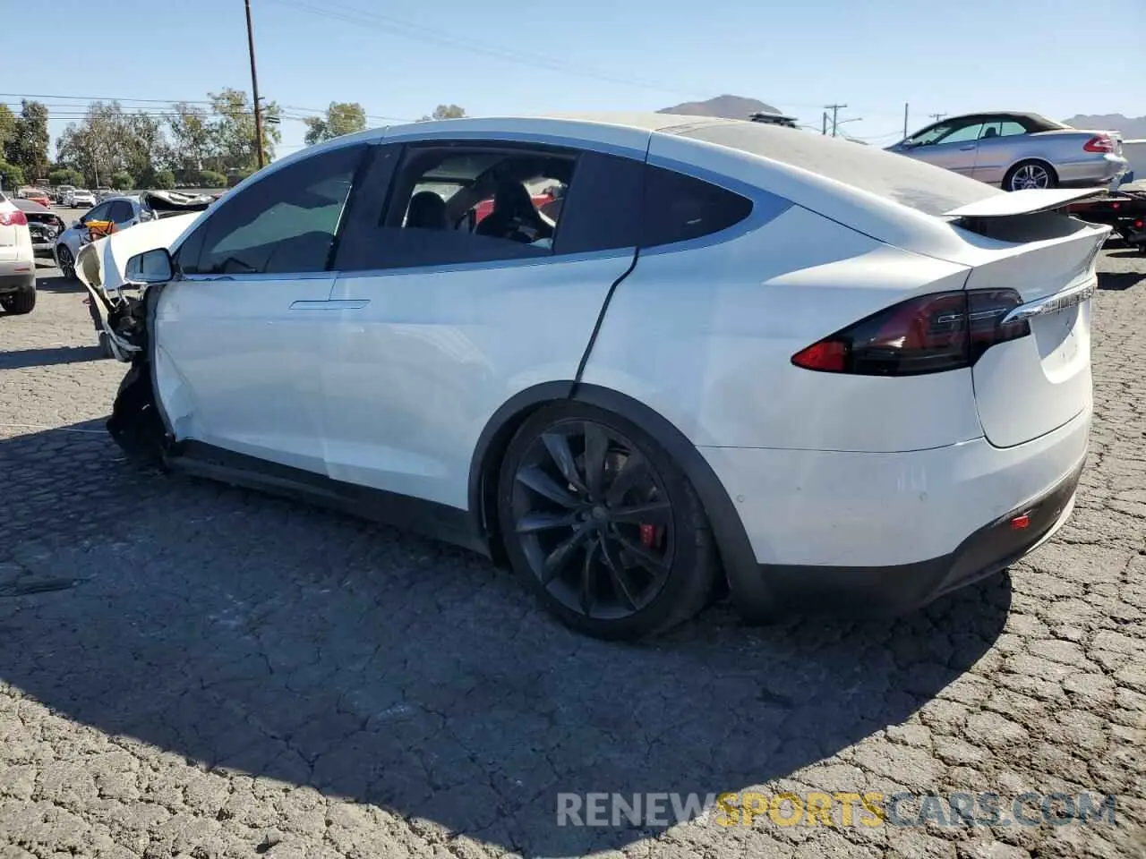 2 Photograph of a damaged car 5YJXCAE46KF211103 TESLA MODEL X 2019