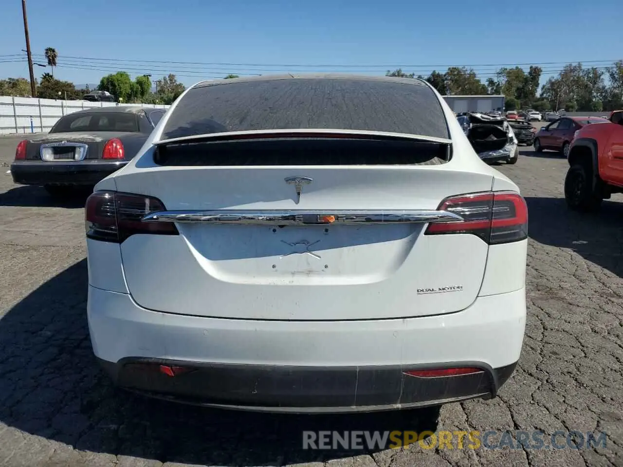 6 Photograph of a damaged car 5YJXCAE46KF211103 TESLA MODEL X 2019