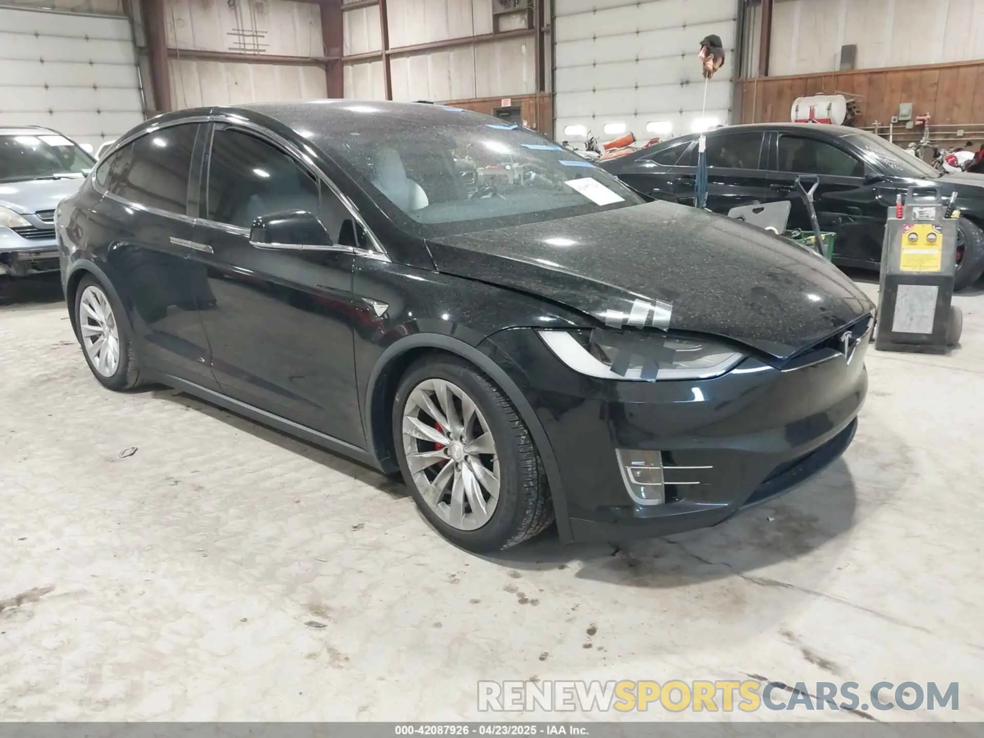 1 Photograph of a damaged car 5YJXCAE4XKF180356 TESLA MODEL X 2019