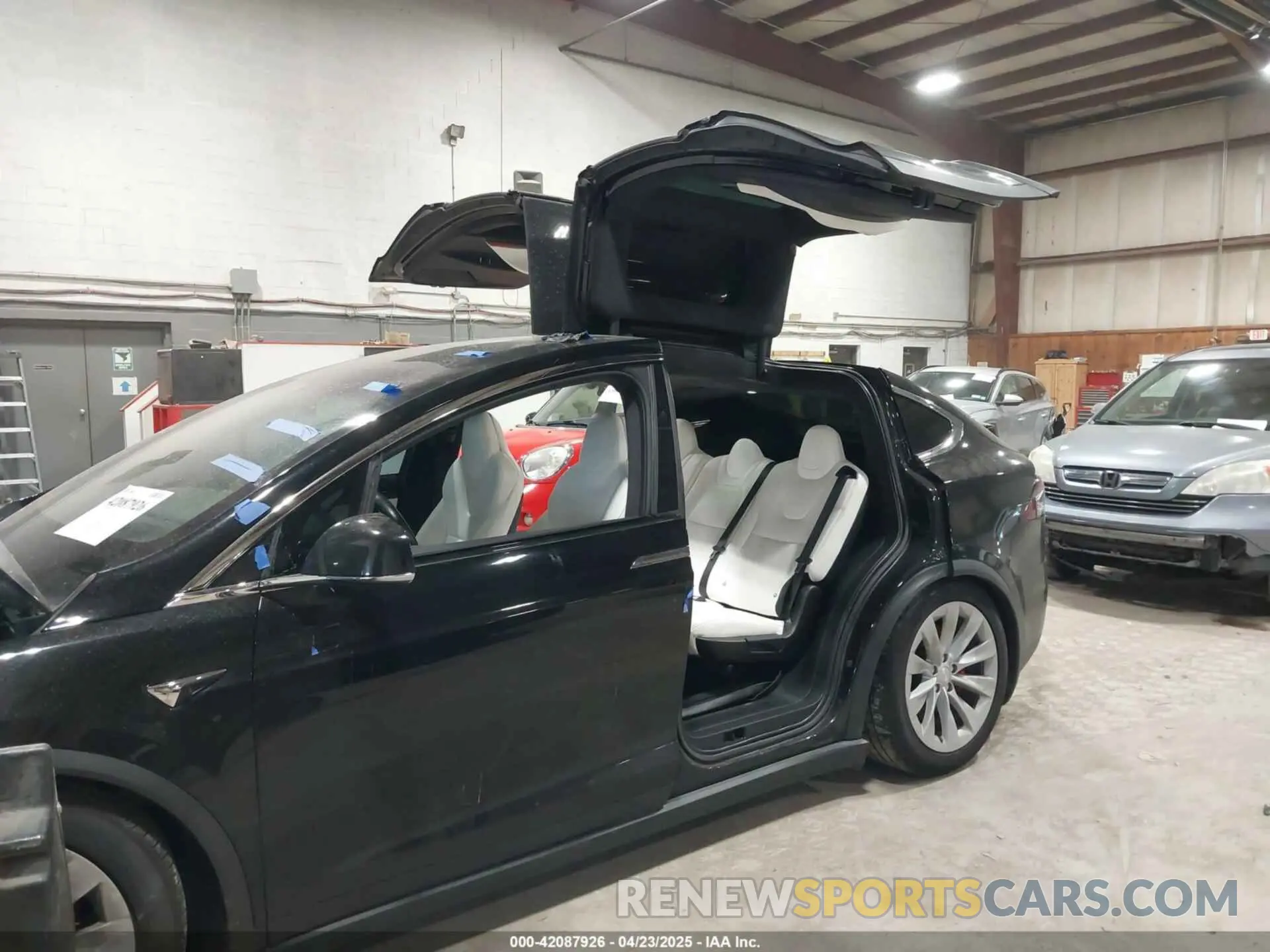 18 Photograph of a damaged car 5YJXCAE4XKF180356 TESLA MODEL X 2019