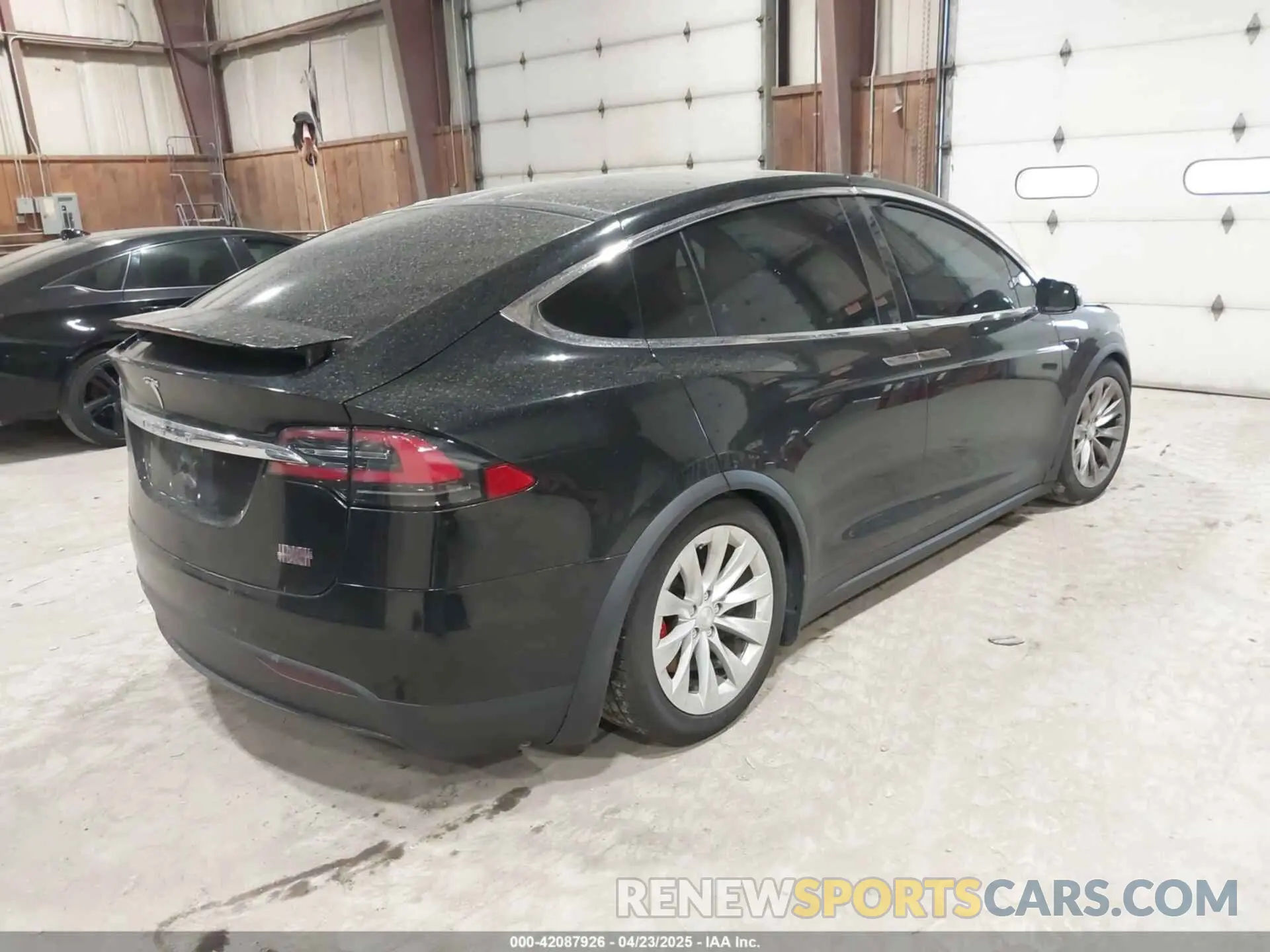 4 Photograph of a damaged car 5YJXCAE4XKF180356 TESLA MODEL X 2019