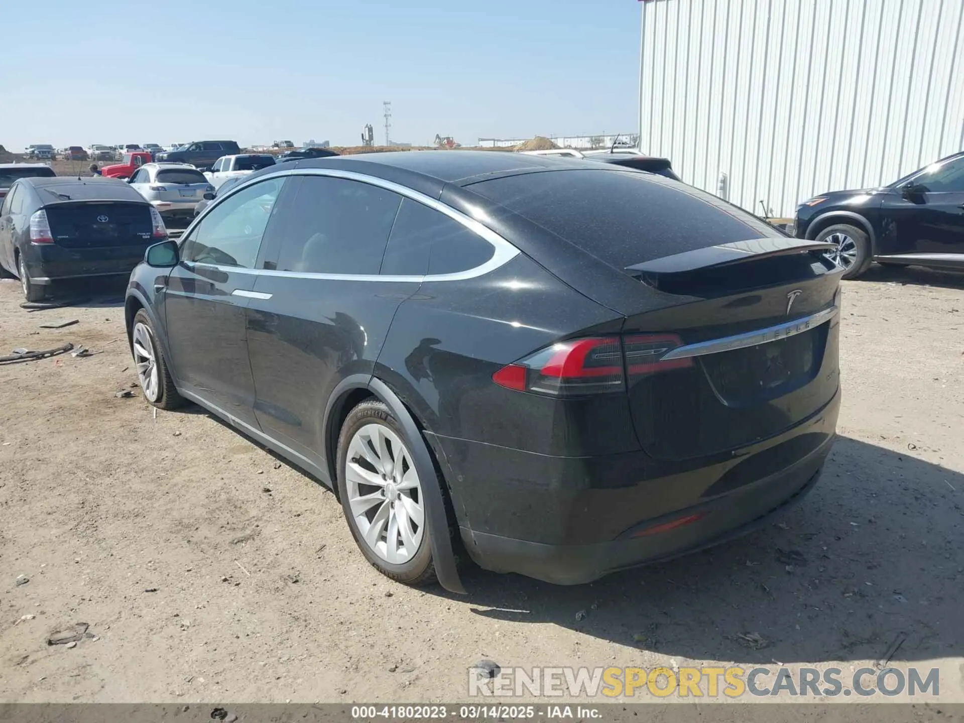 3 Photograph of a damaged car 5YJXCBE22KF184504 TESLA MODEL X 2019