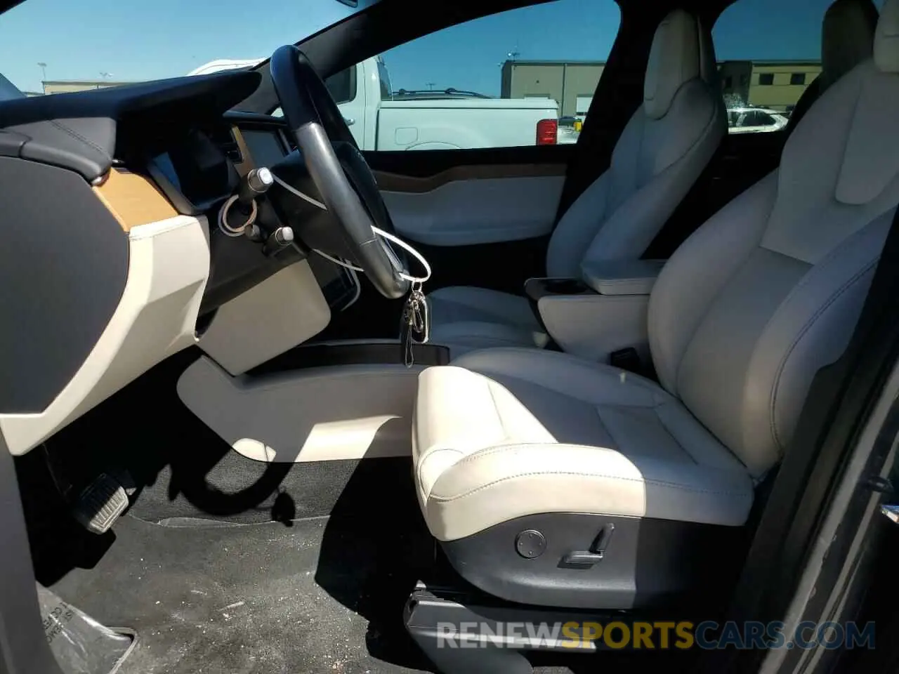 7 Photograph of a damaged car 5YJXCBE22KF205612 TESLA MODEL X 2019
