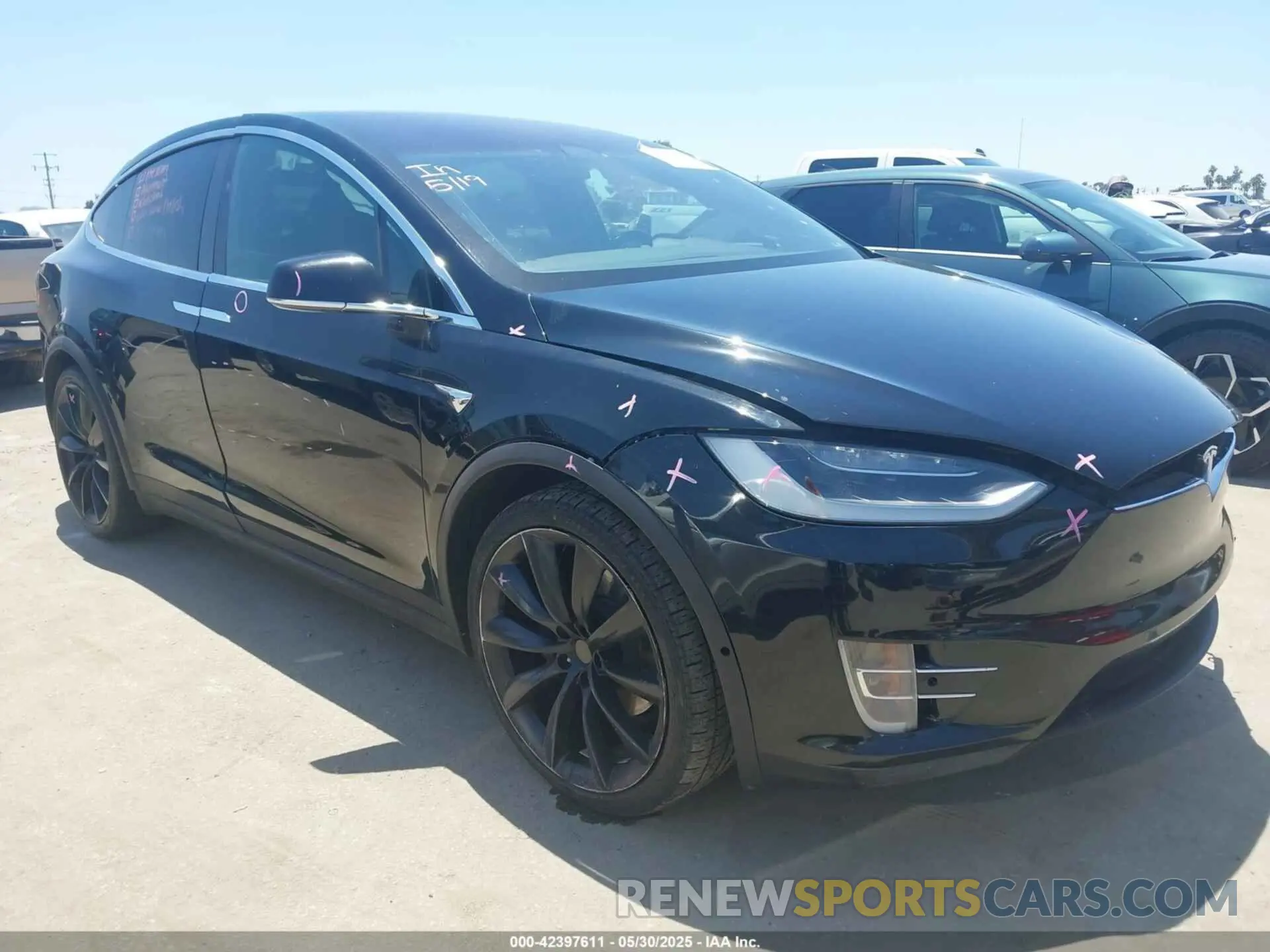 1 Photograph of a damaged car 5YJXCBE25KF151349 TESLA MODEL X 2019