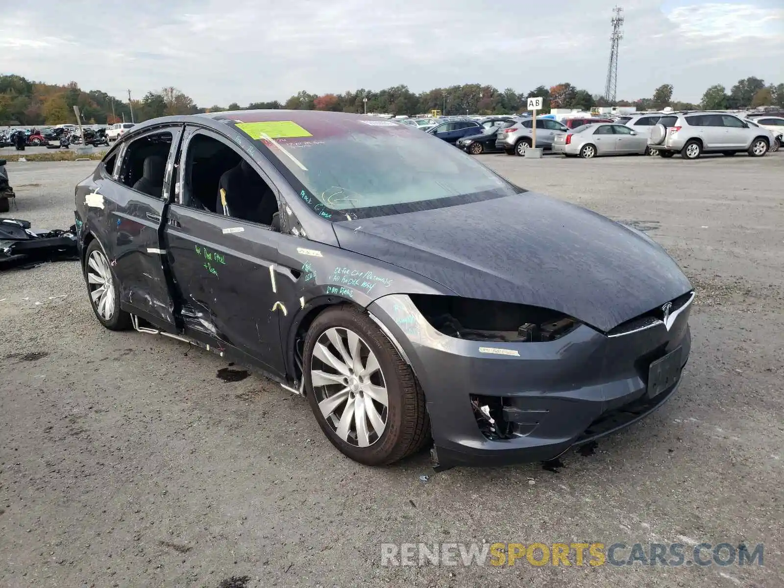 1 Photograph of a damaged car 5YJXCBE26KF160433 TESLA MODEL X 2019