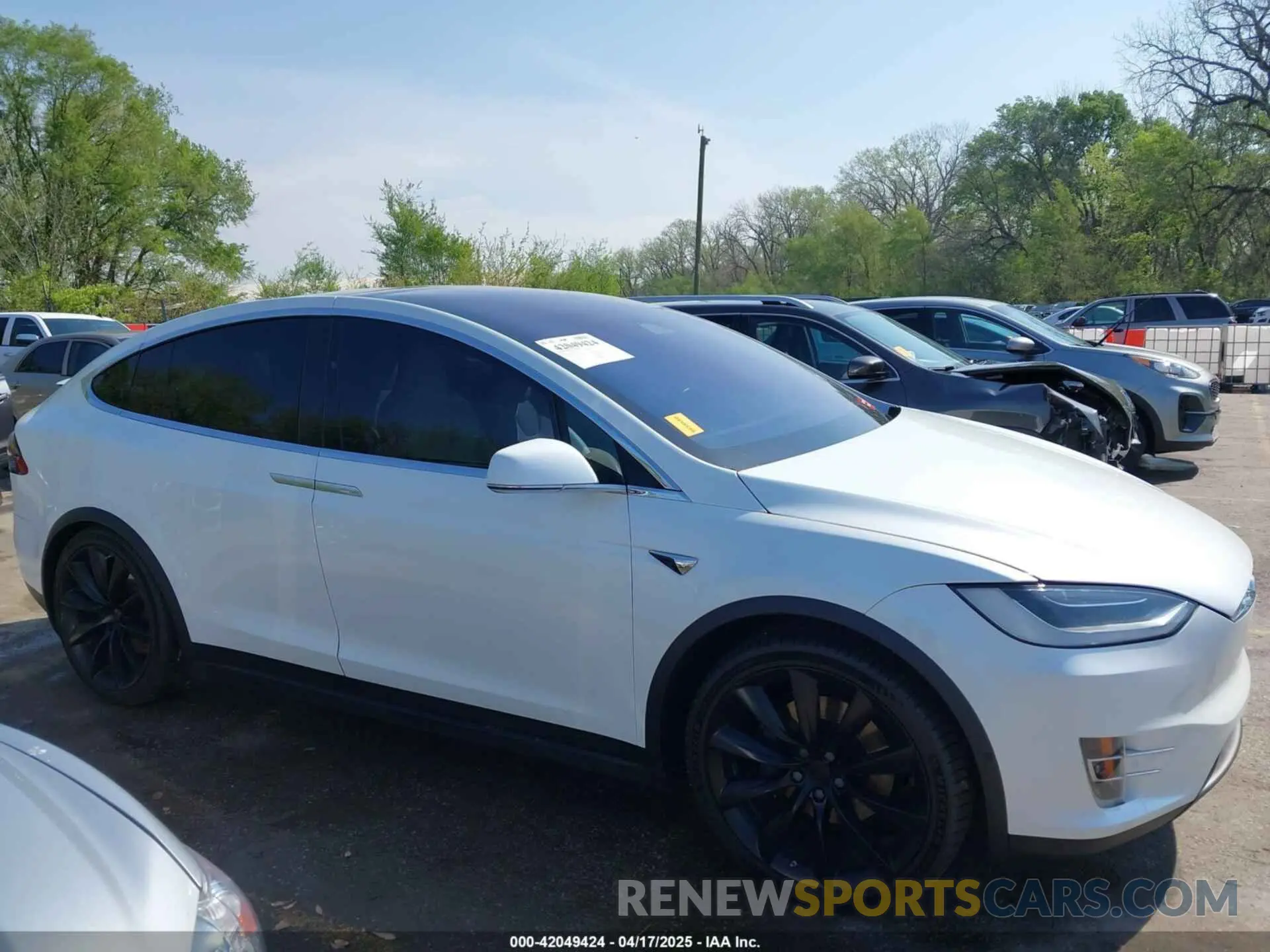 13 Photograph of a damaged car 5YJXCBE27KF150381 TESLA MODEL X 2019