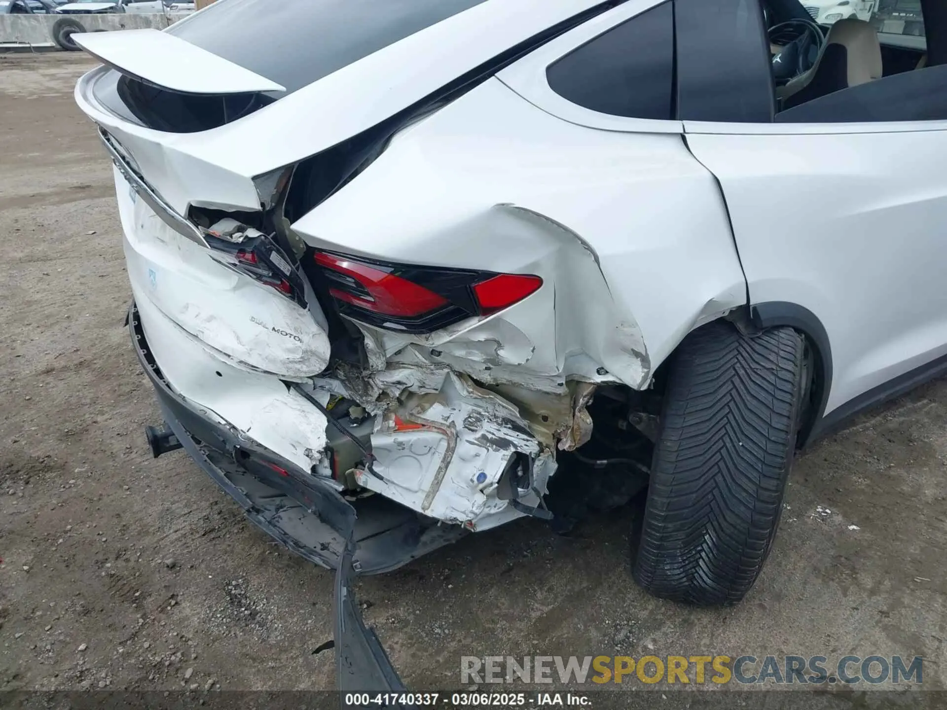 6 Photograph of a damaged car 5YJXCBE27KF198236 TESLA MODEL X 2019