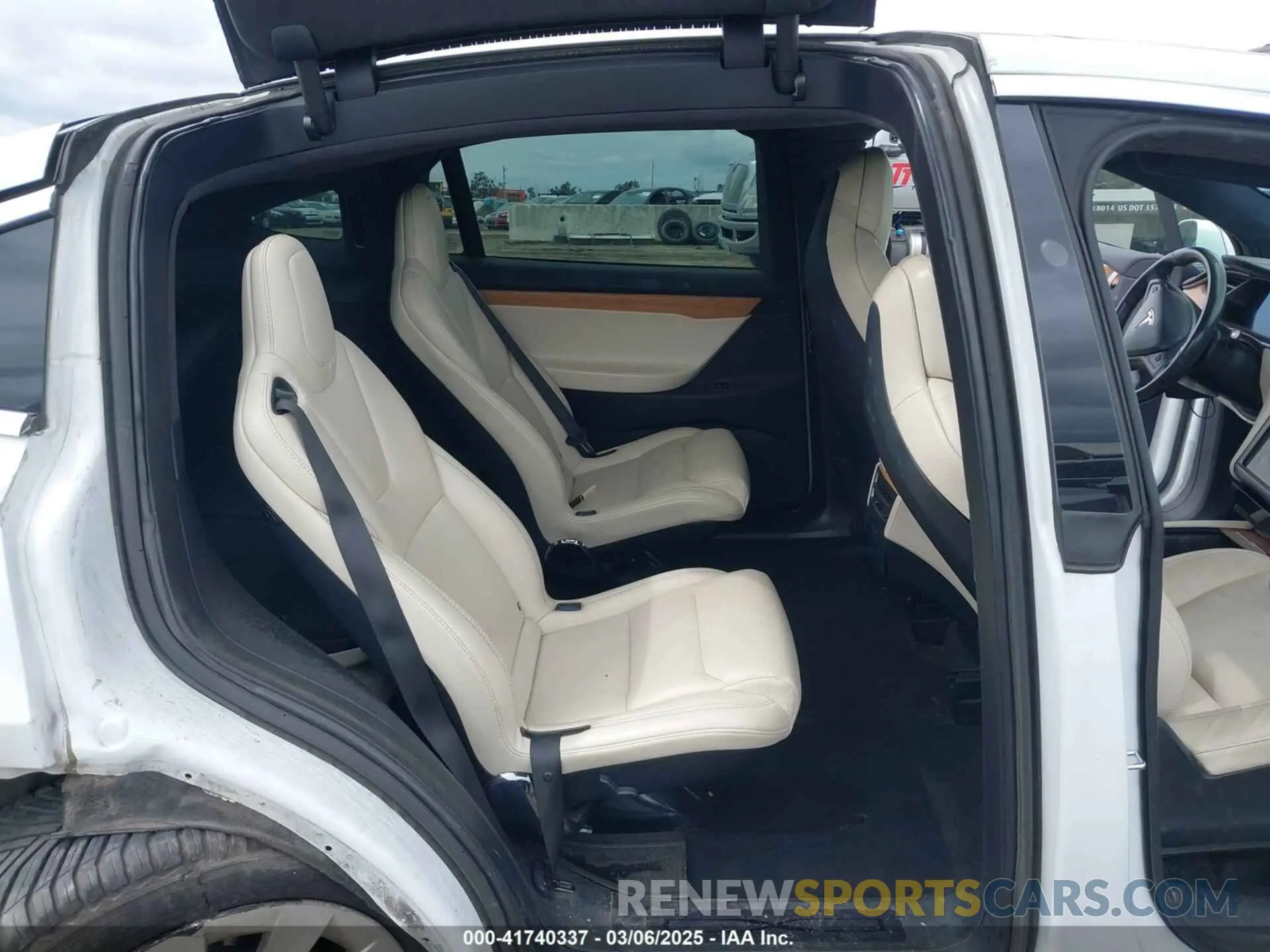 8 Photograph of a damaged car 5YJXCBE27KF198236 TESLA MODEL X 2019
