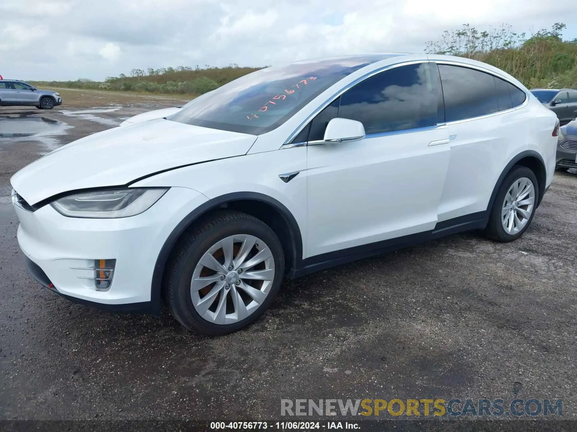 2 Photograph of a damaged car 5YJXCBE28KF152415 TESLA MODEL X 2019