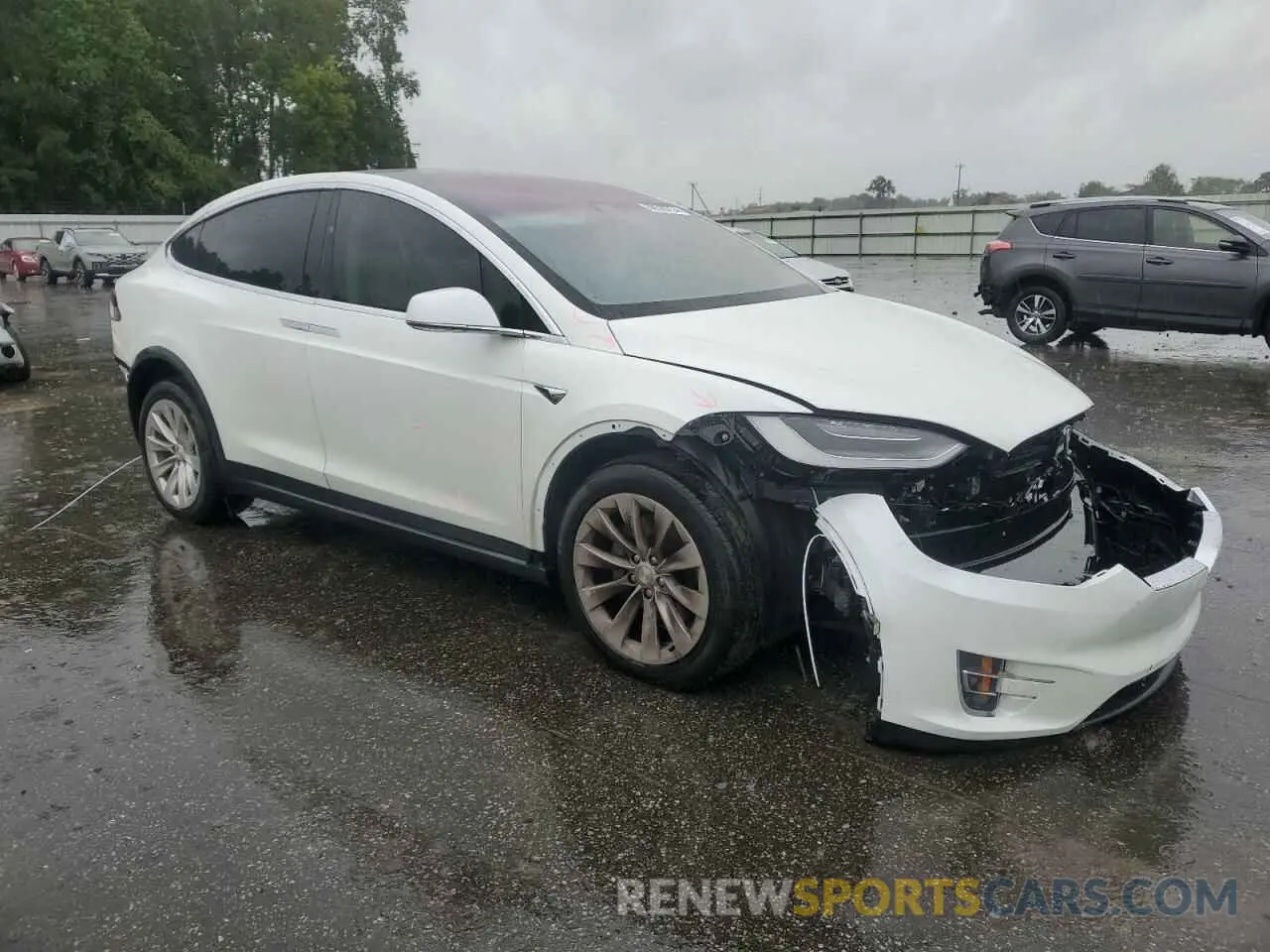 4 Photograph of a damaged car 5YJXCBE28KF184913 TESLA MODEL X 2019
