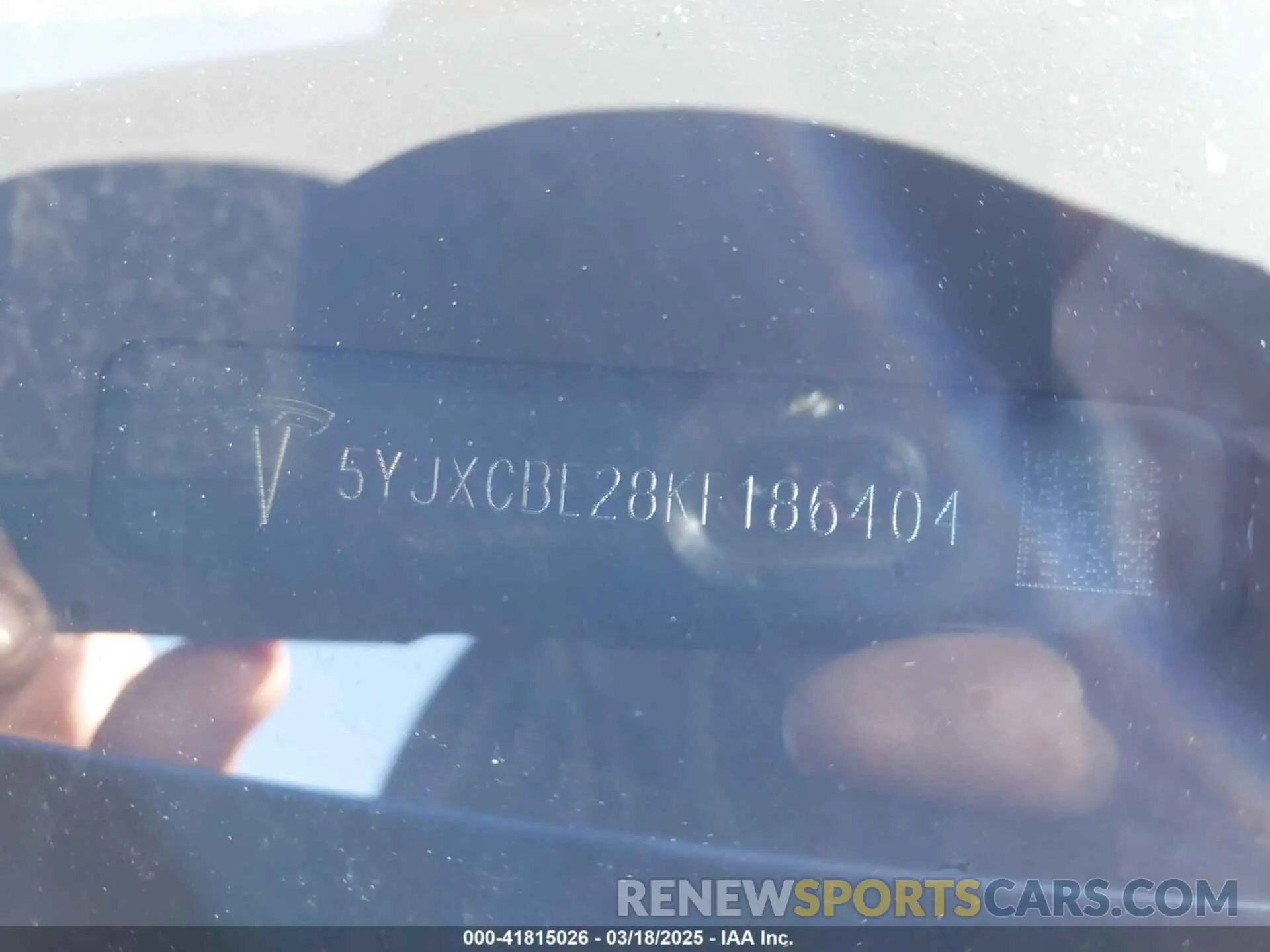 19 Photograph of a damaged car 5YJXCBE28KF186404 TESLA MODEL X 2019