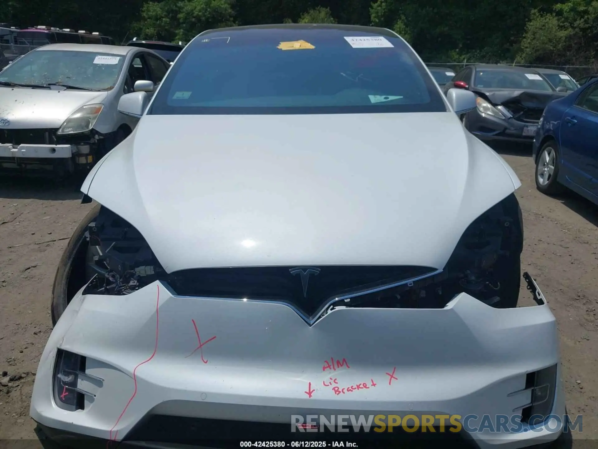13 Photograph of a damaged car 5YJXCBE29KF207227 TESLA MODEL X 2019