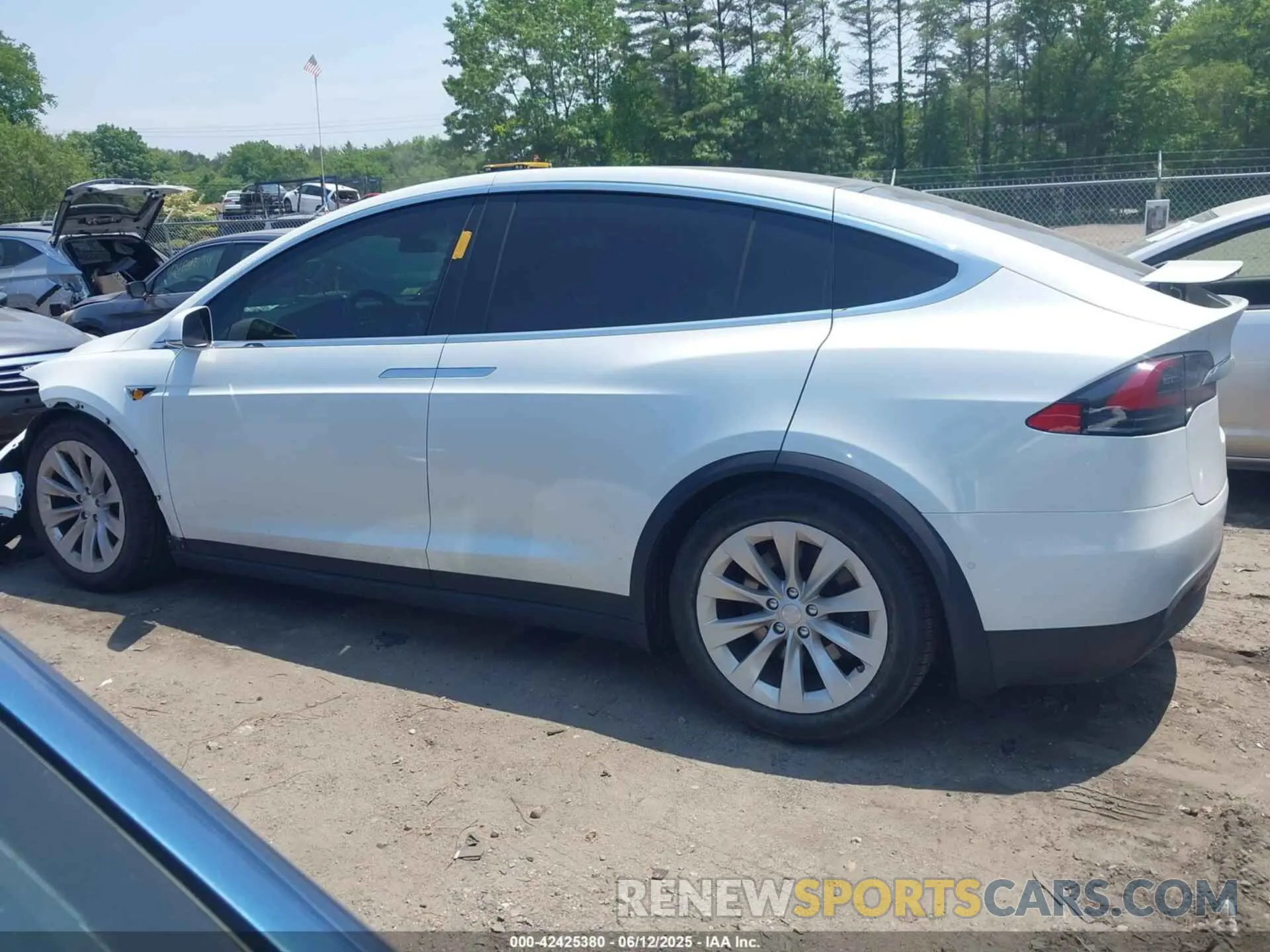 15 Photograph of a damaged car 5YJXCBE29KF207227 TESLA MODEL X 2019