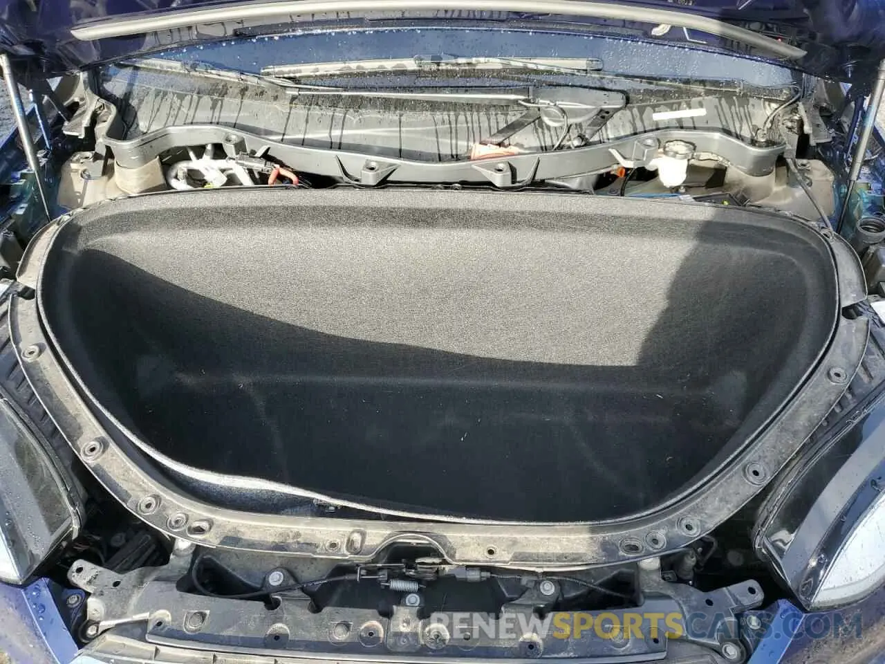 11 Photograph of a damaged car 5YJXCBE2XKF153288 TESLA MODEL X 2019