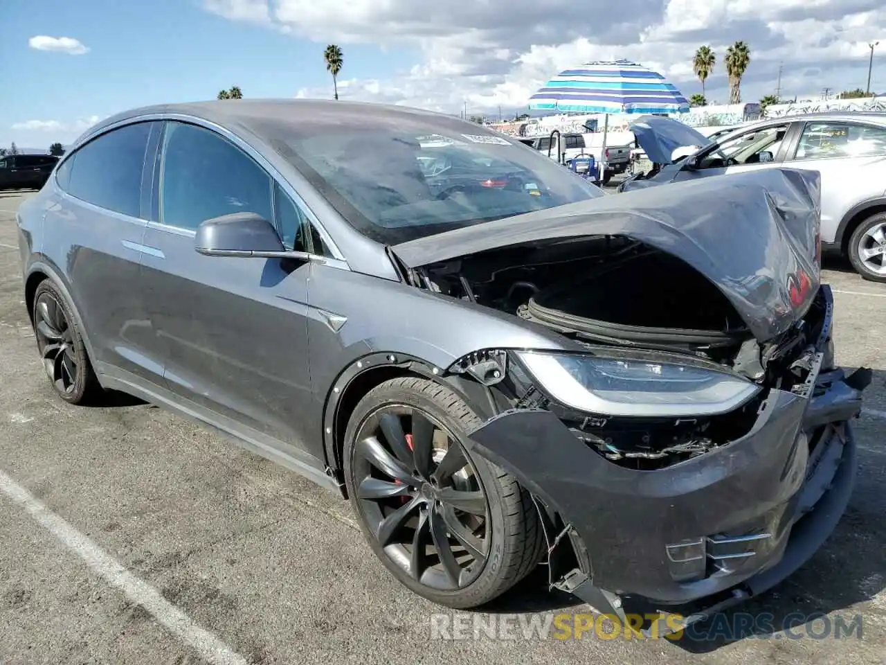 4 Photograph of a damaged car 5YJXCBE45KF180822 TESLA MODEL X 2019