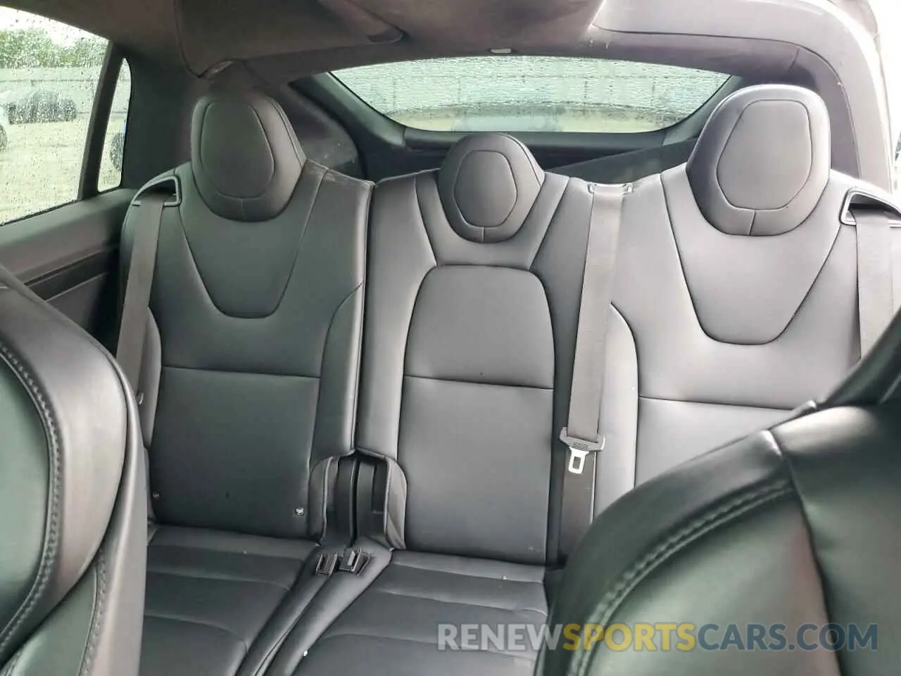 10 Photograph of a damaged car 5YJXCDE20KF160911 TESLA MODEL X 2019