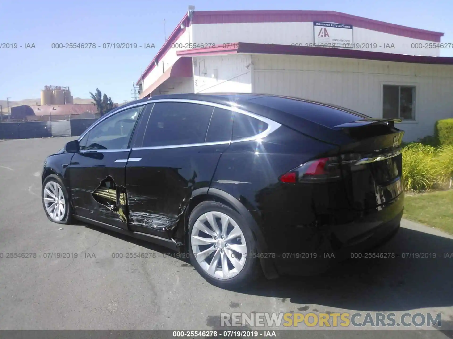 3 Photograph of a damaged car 5YJXCDE20KF162464 TESLA MODEL X 2019