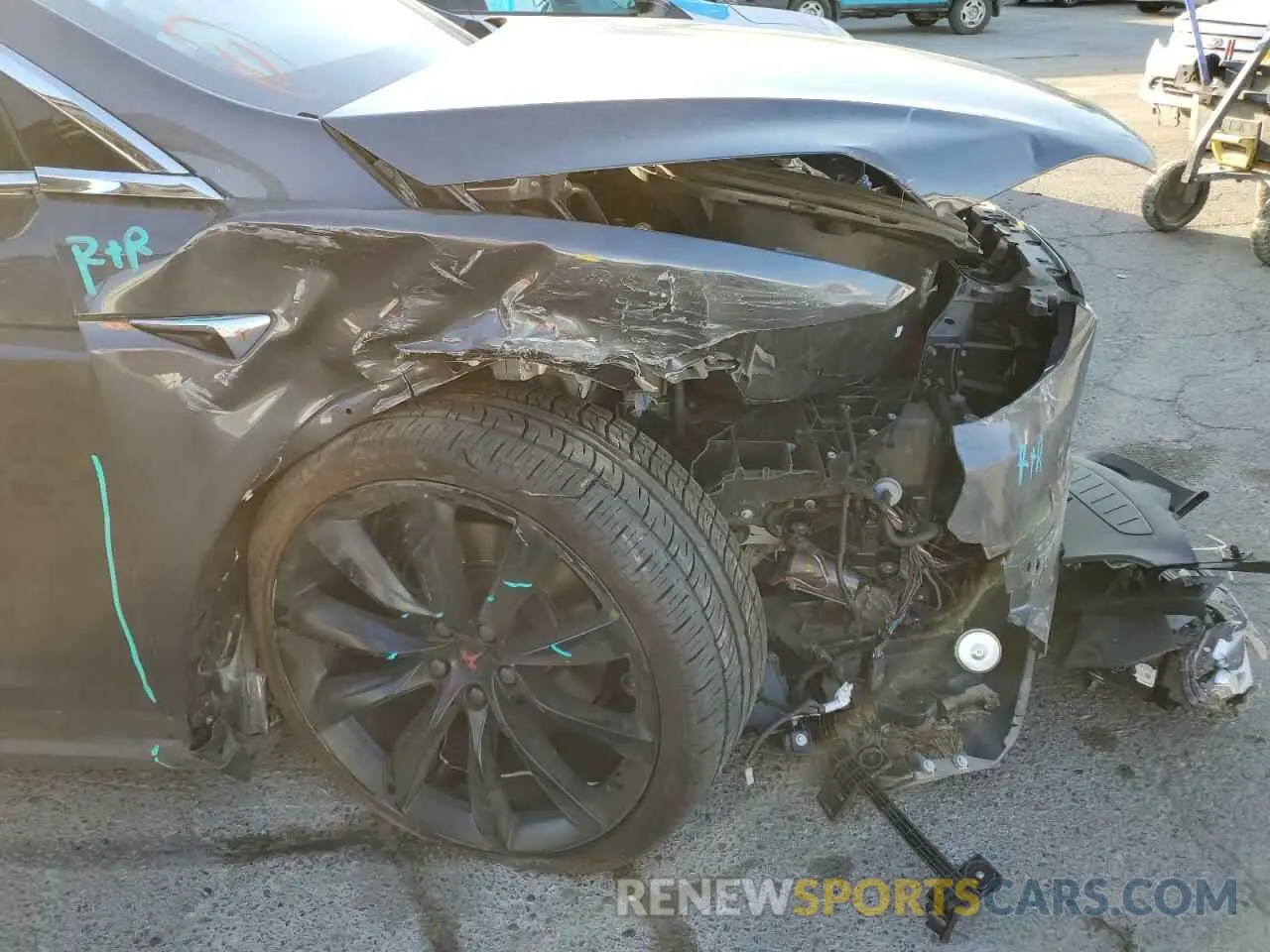 9 Photograph of a damaged car 5YJXCDE20KF184710 TESLA MODEL X 2019