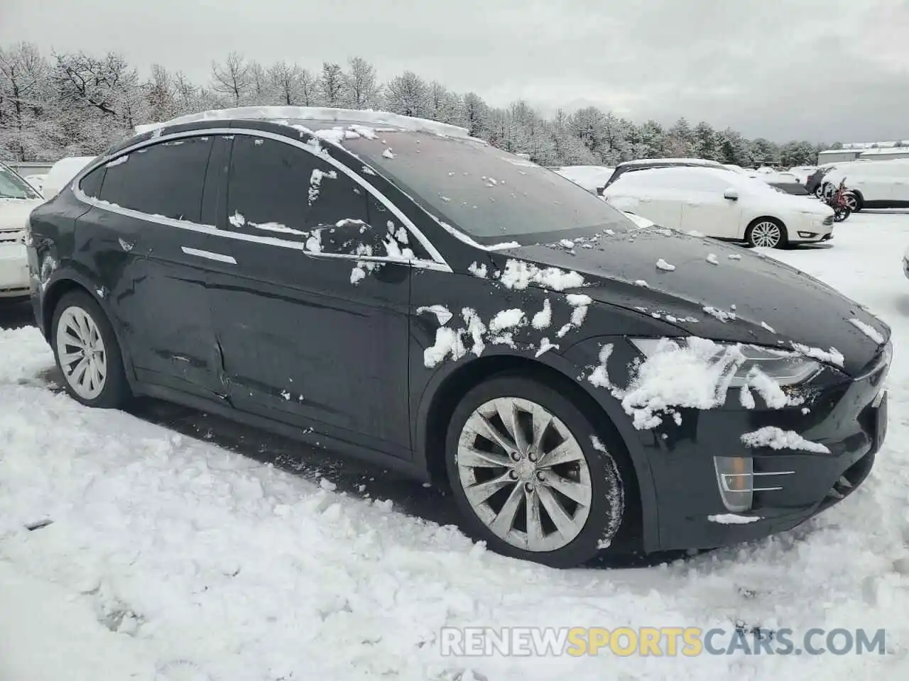 4 Photograph of a damaged car 5YJXCDE22KF182733 TESLA MODEL X 2019