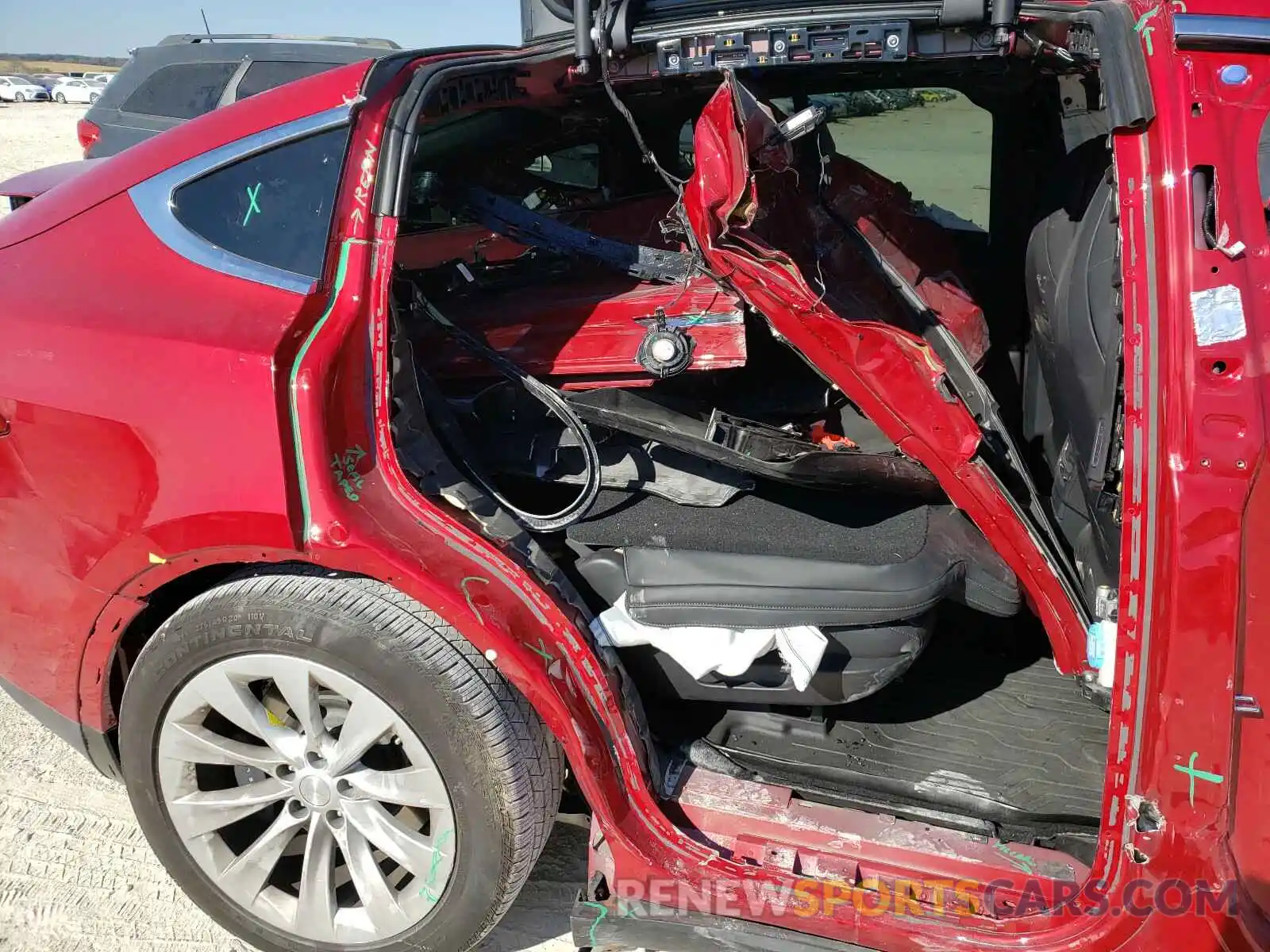 9 Photograph of a damaged car 5YJXCDE22KF184742 TESLA MODEL X 2019