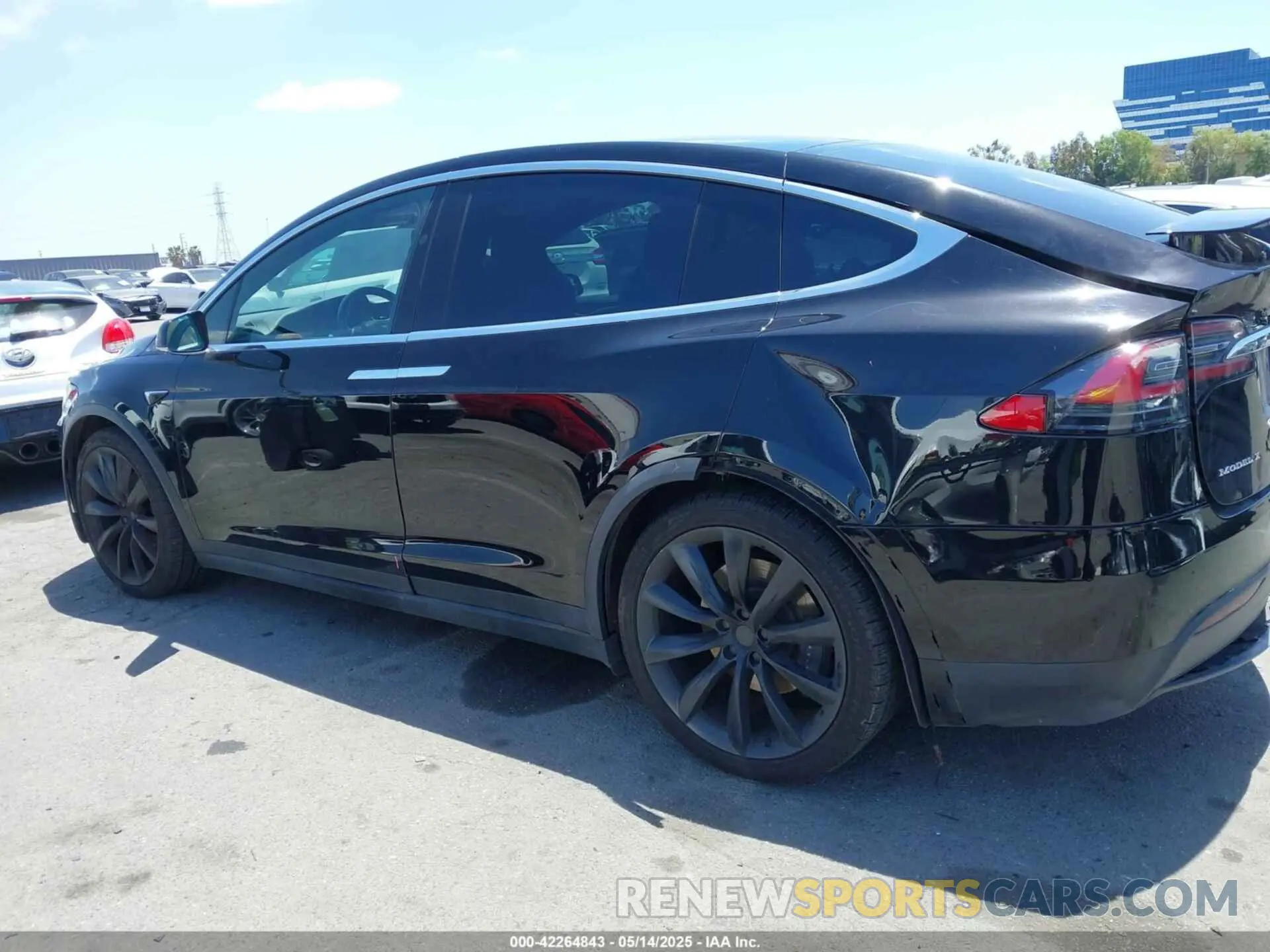 14 Photograph of a damaged car 5YJXCDE23KF141849 TESLA MODEL X 2019