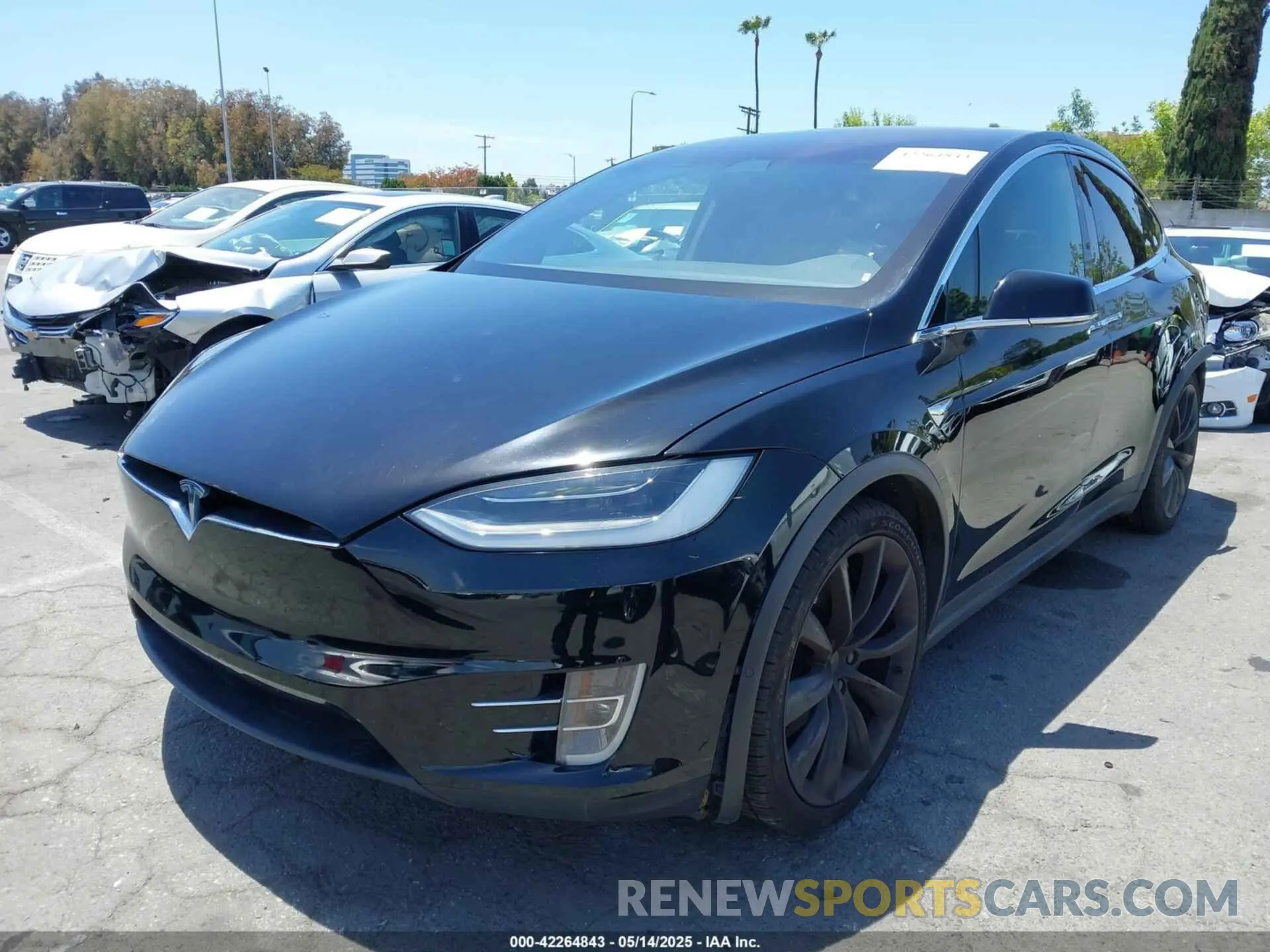 2 Photograph of a damaged car 5YJXCDE23KF141849 TESLA MODEL X 2019