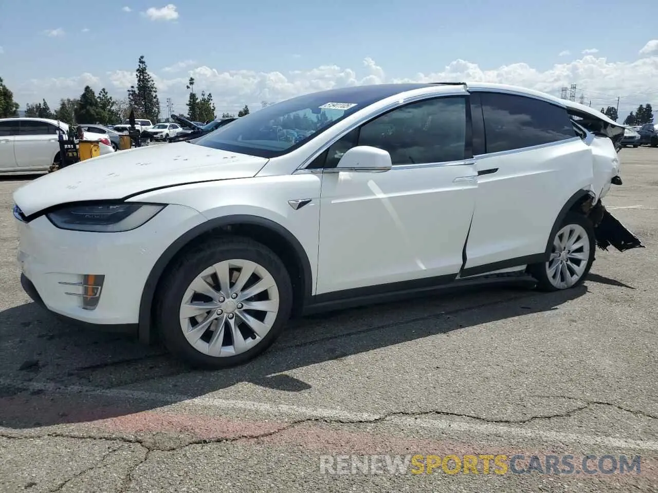 1 Photograph of a damaged car 5YJXCDE25KF185030 TESLA MODEL X 2019