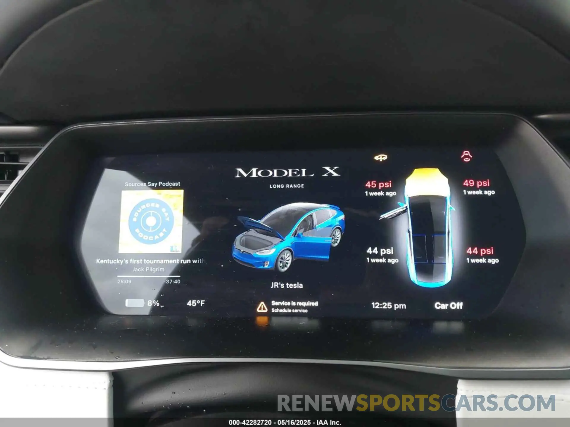 19 Photograph of a damaged car 5YJXCDE25KF196870 TESLA MODEL X 2019